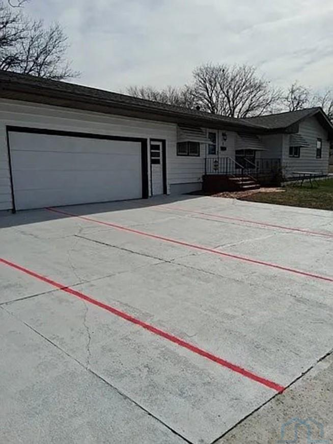 7 Windsor S, Storm Lake, IA 50588 