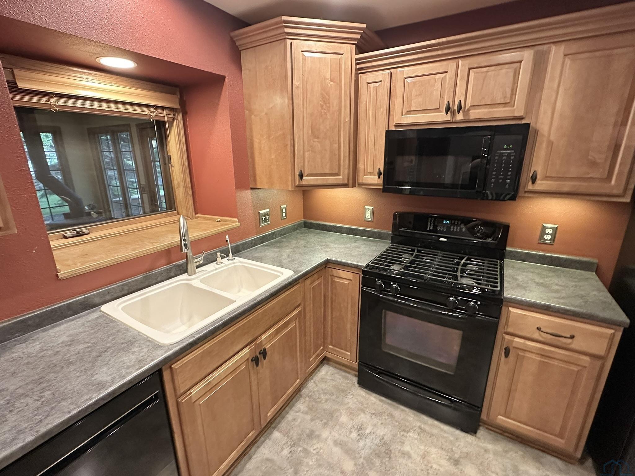 MLS #833240