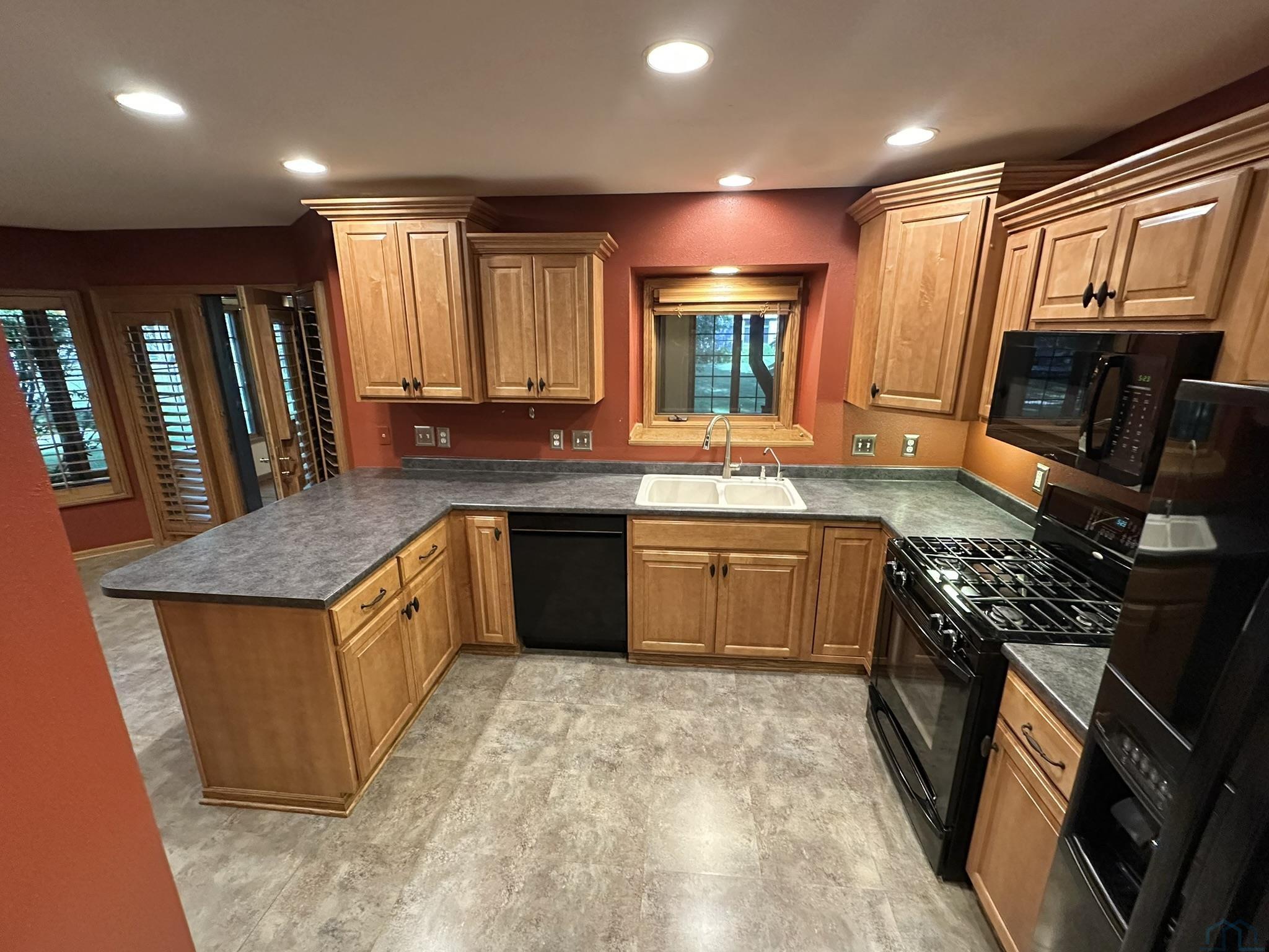 MLS #833240