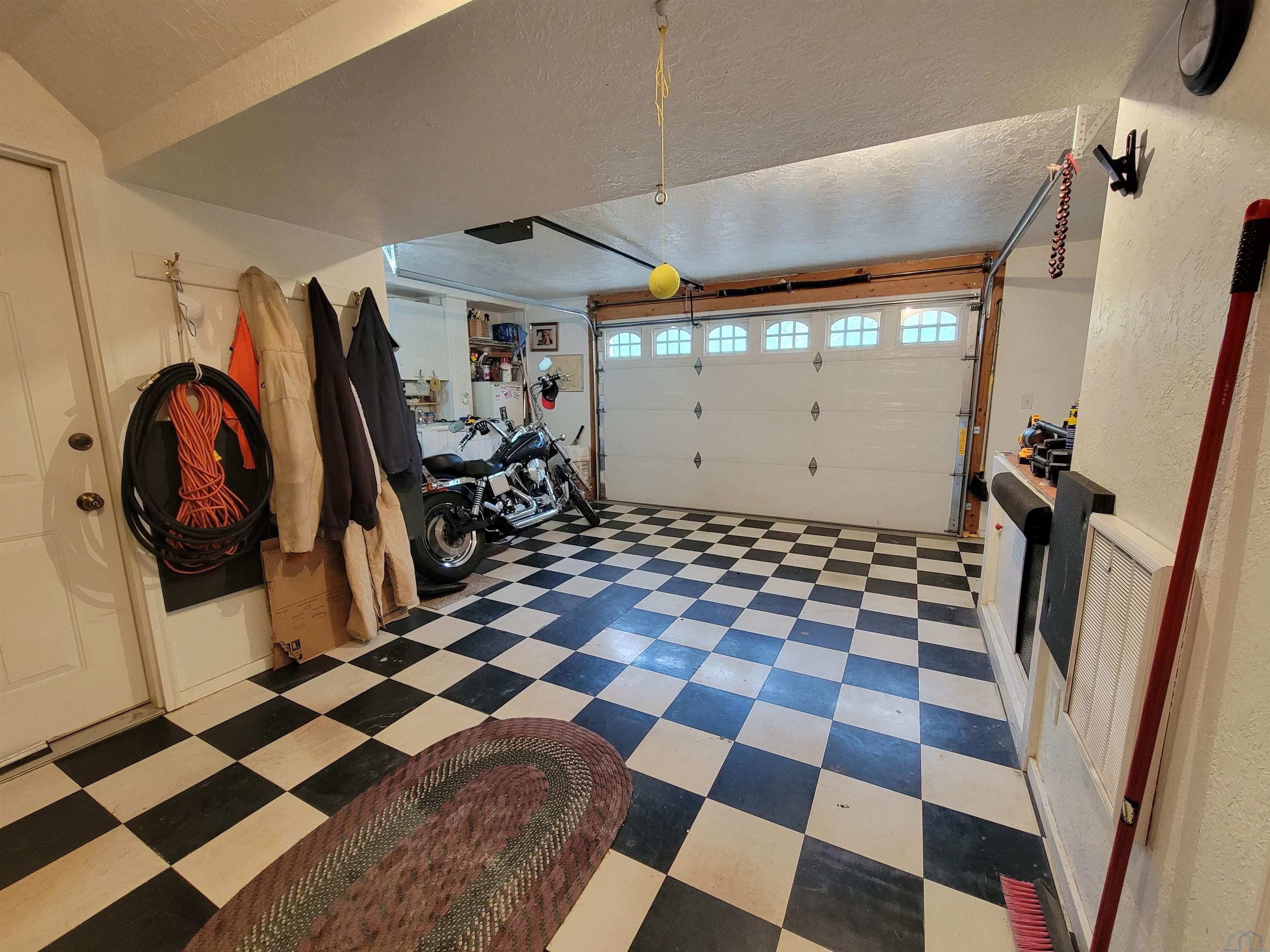 MLS #833245