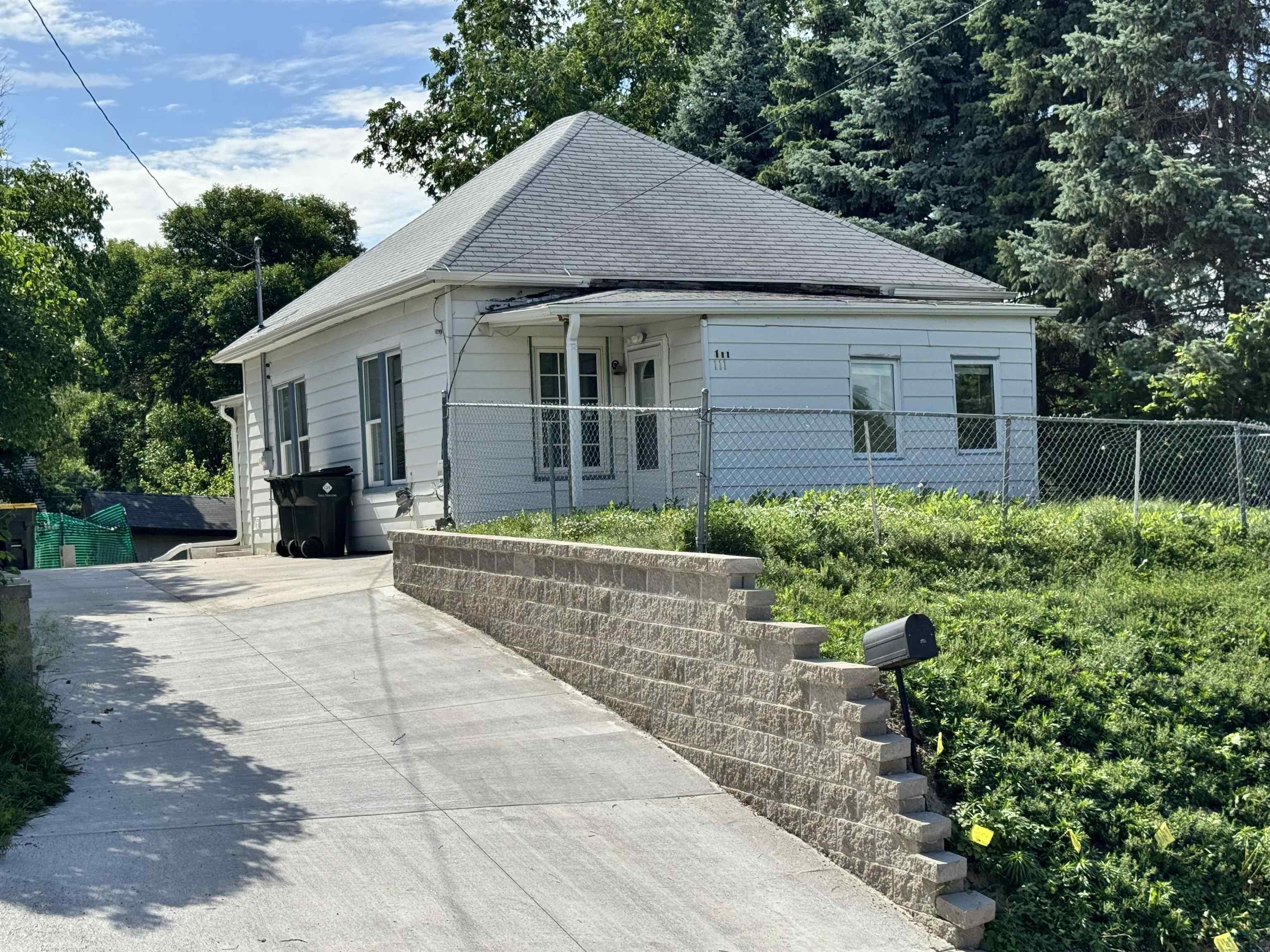 111 Dorman S, Sioux City, IA 51103 