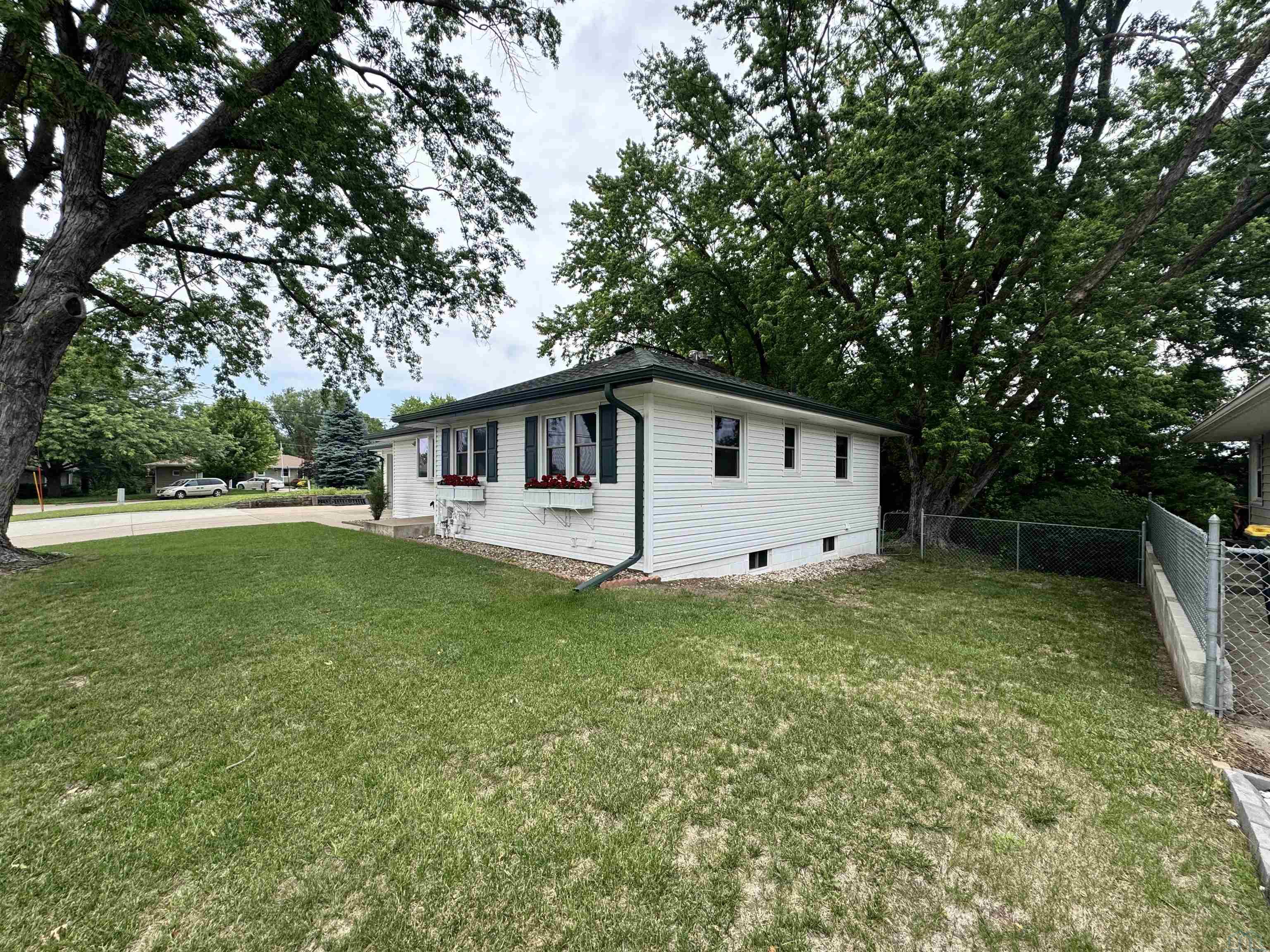 MLS #833263