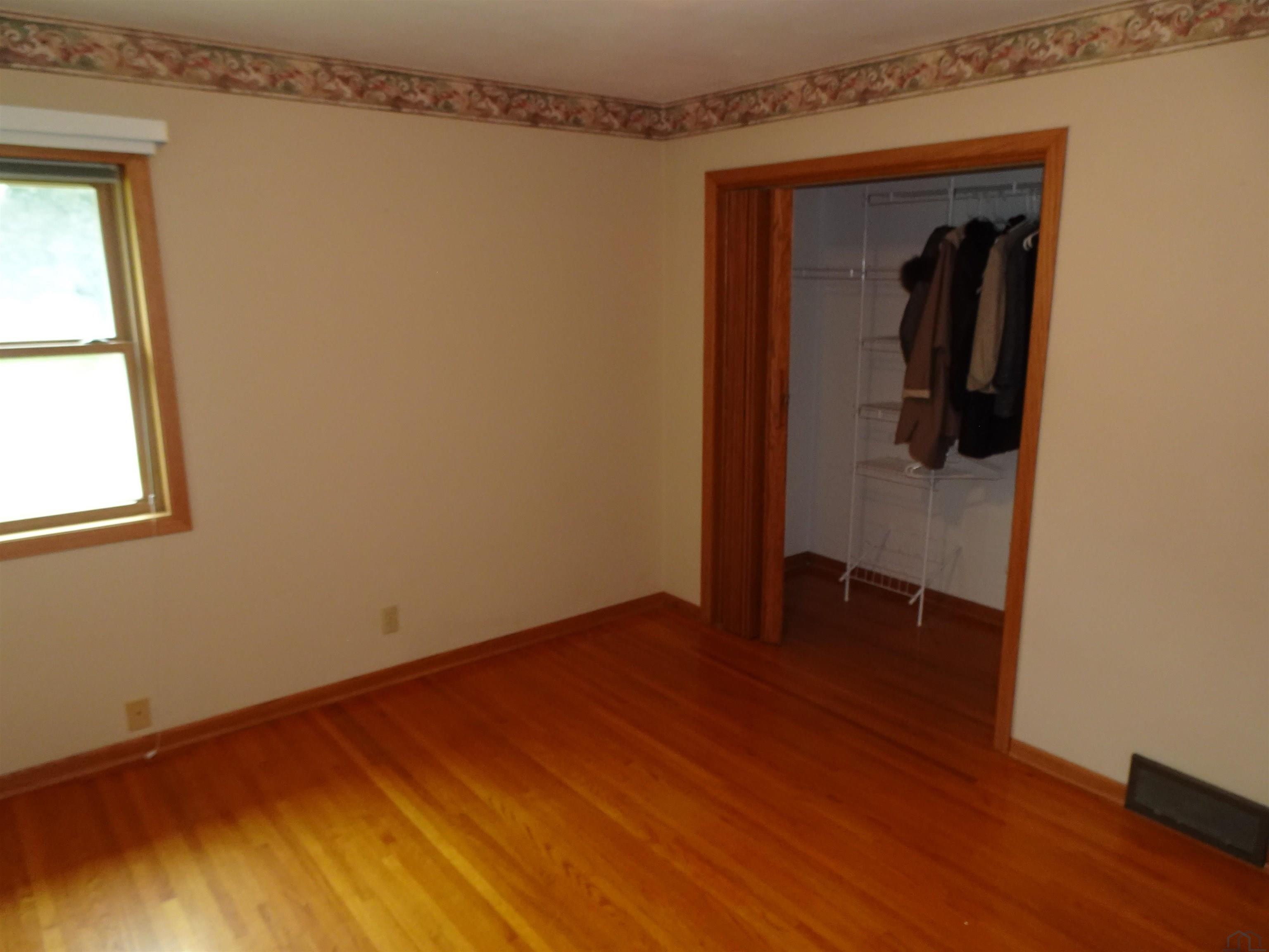 MLS #833280