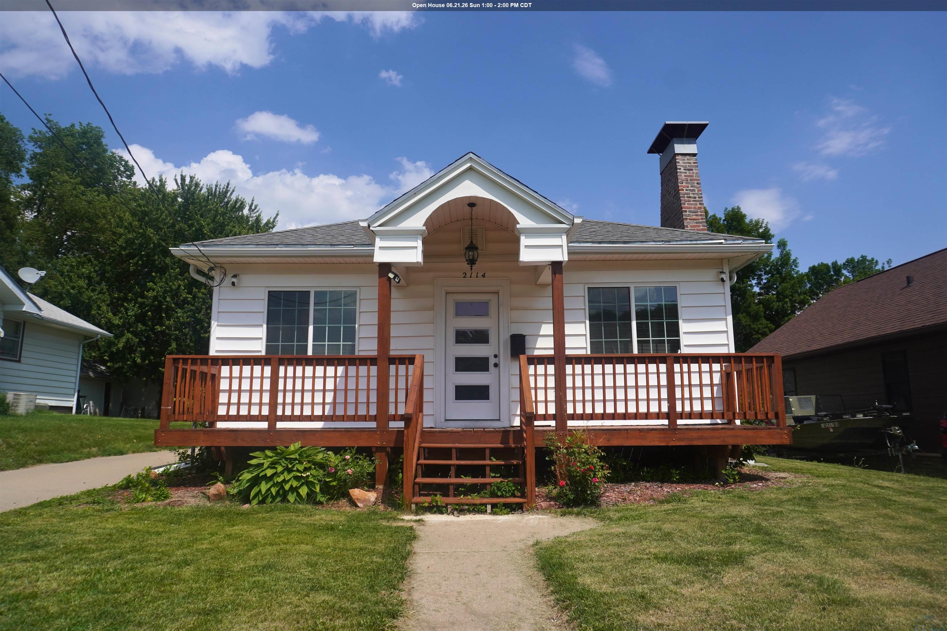 2114 ROSS ST, Sioux City, IA 51103 