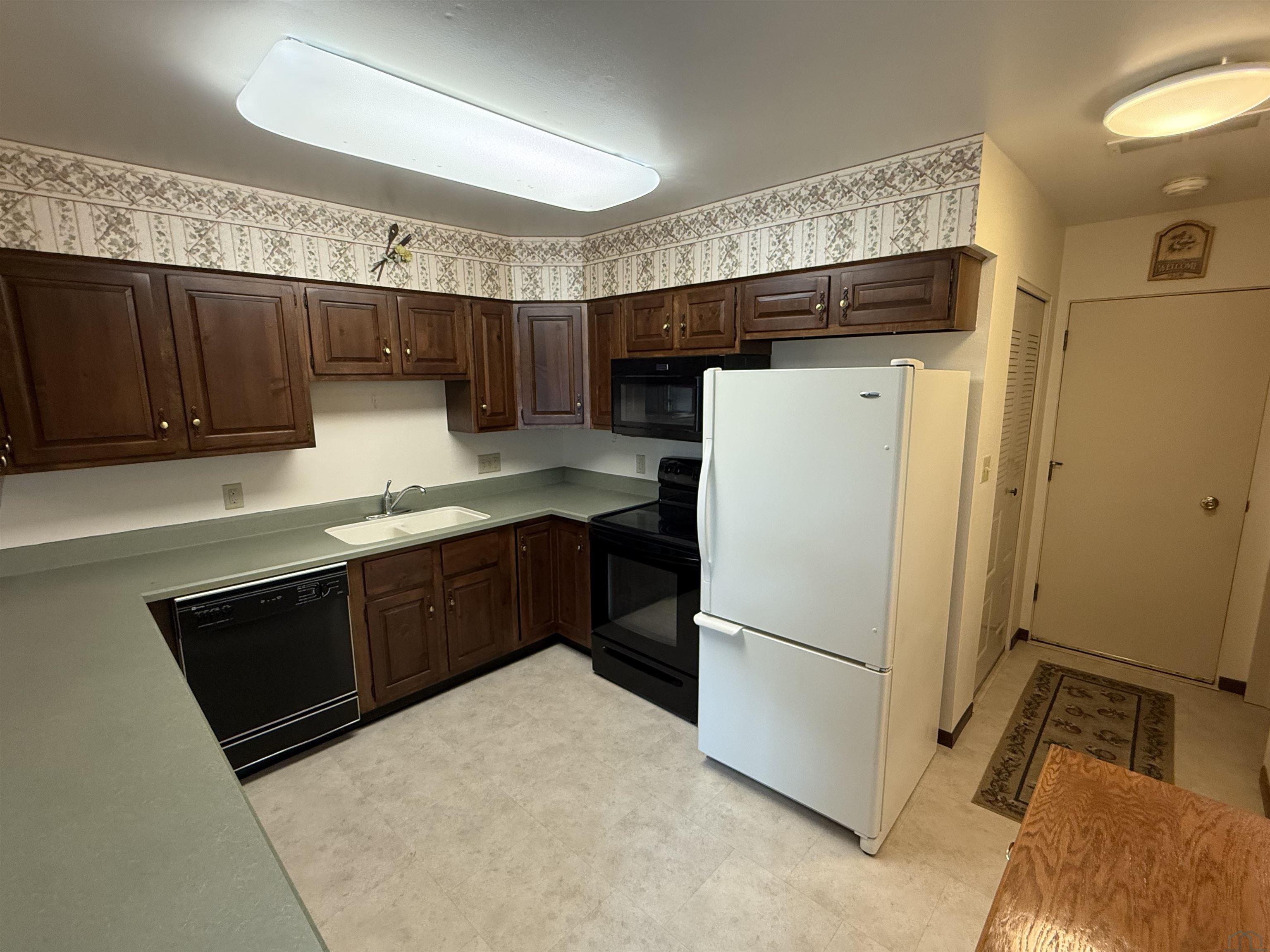 MLS #833290