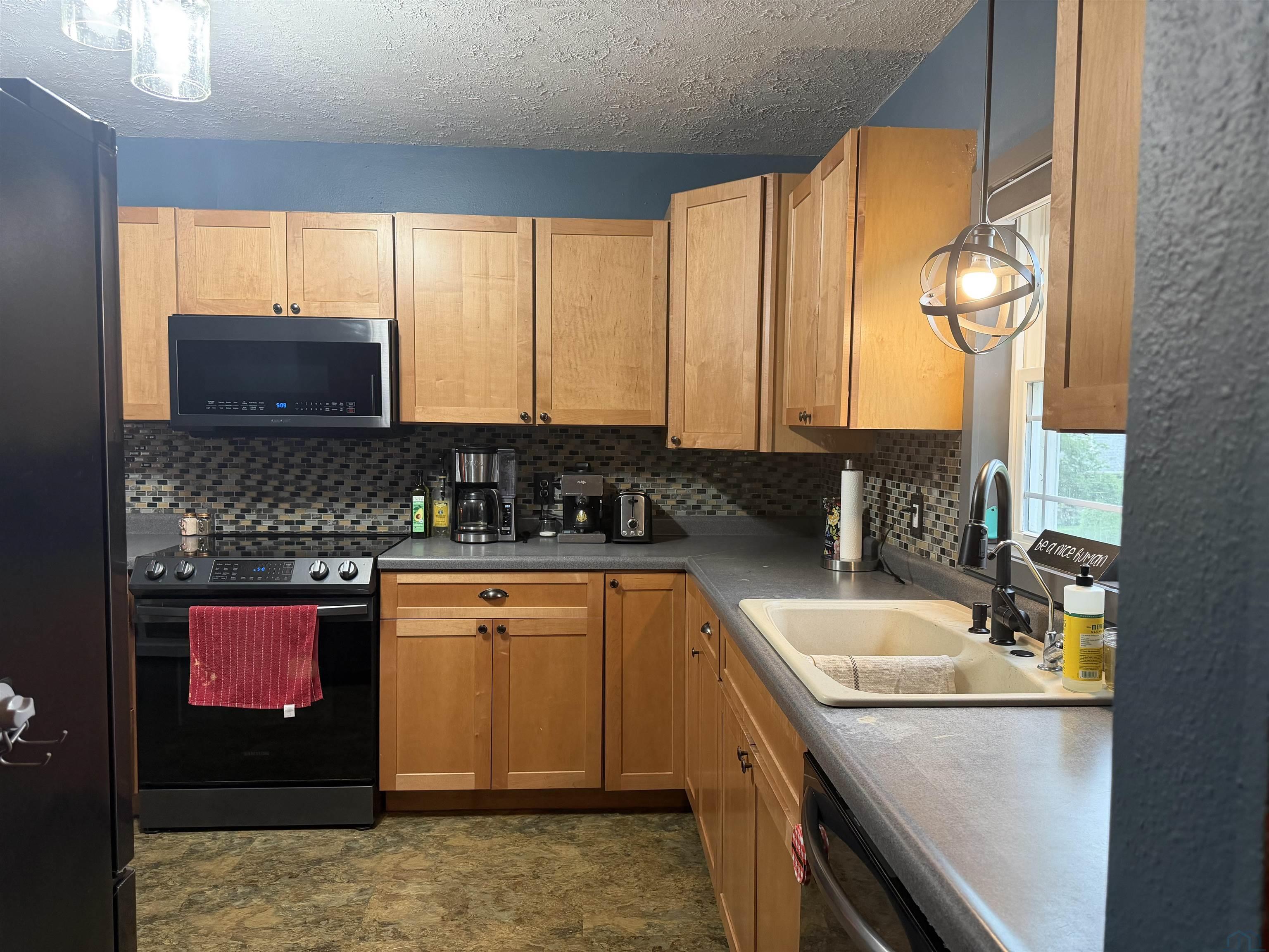 MLS #833301