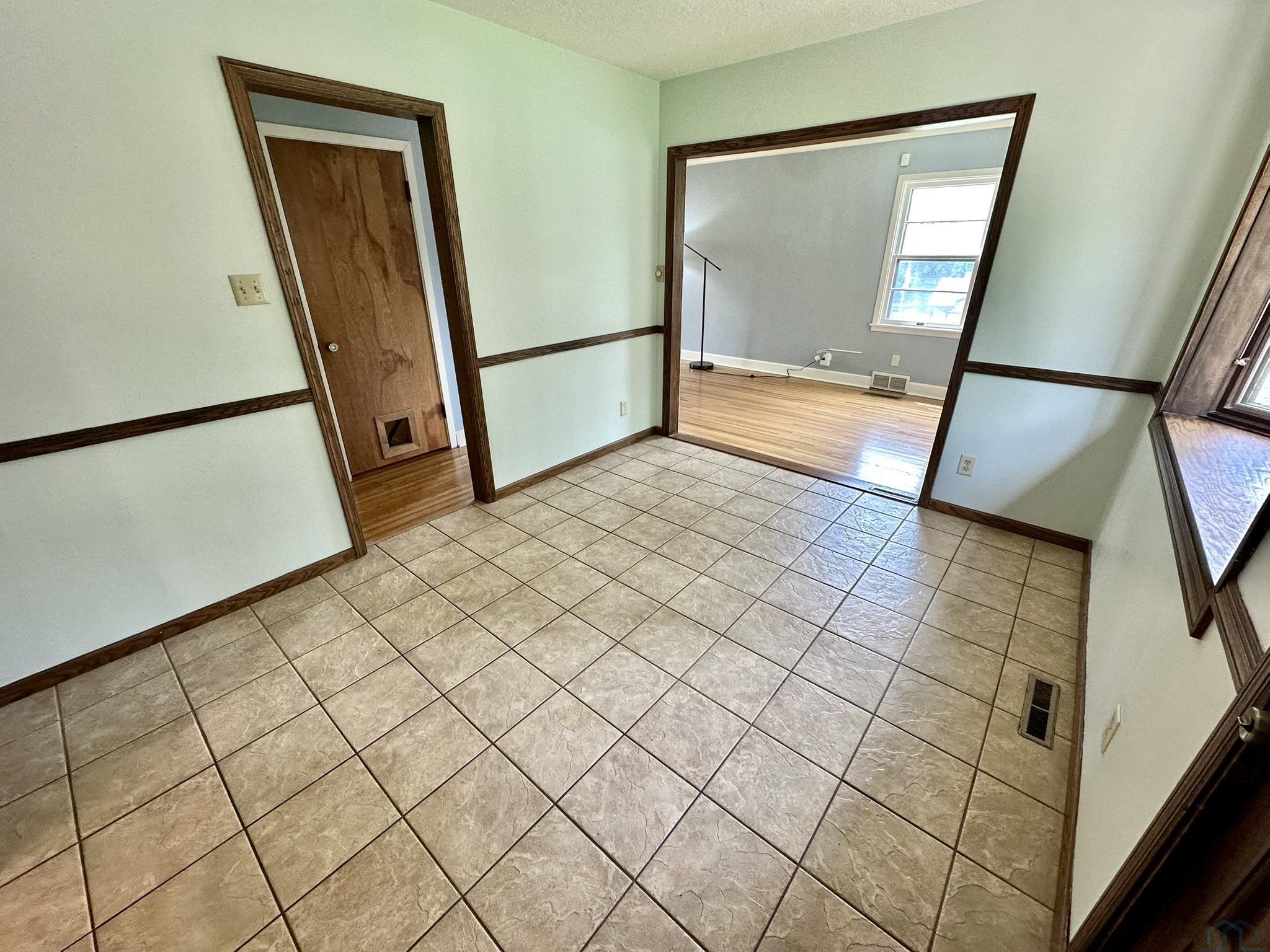MLS #833327