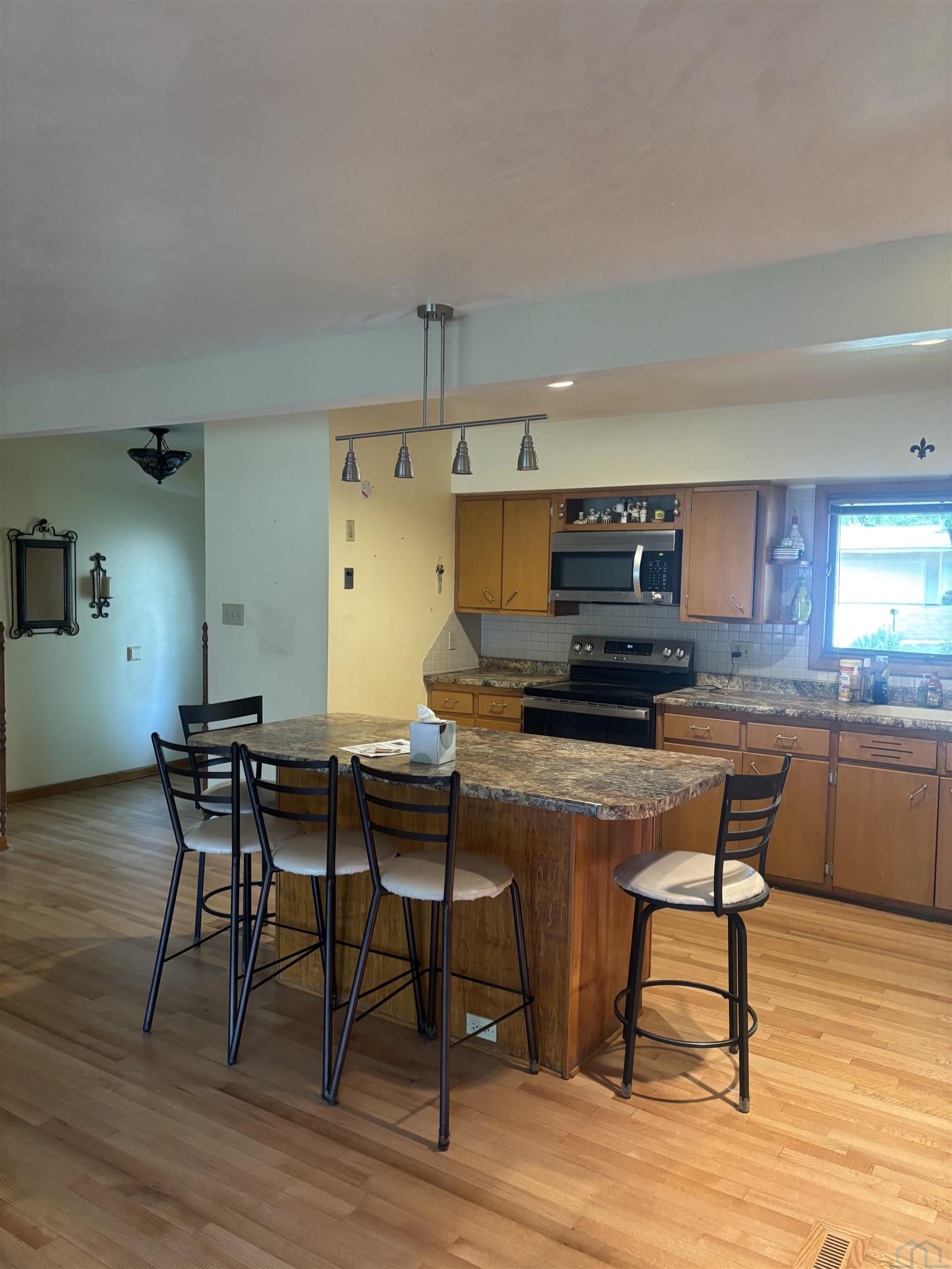 MLS #833354