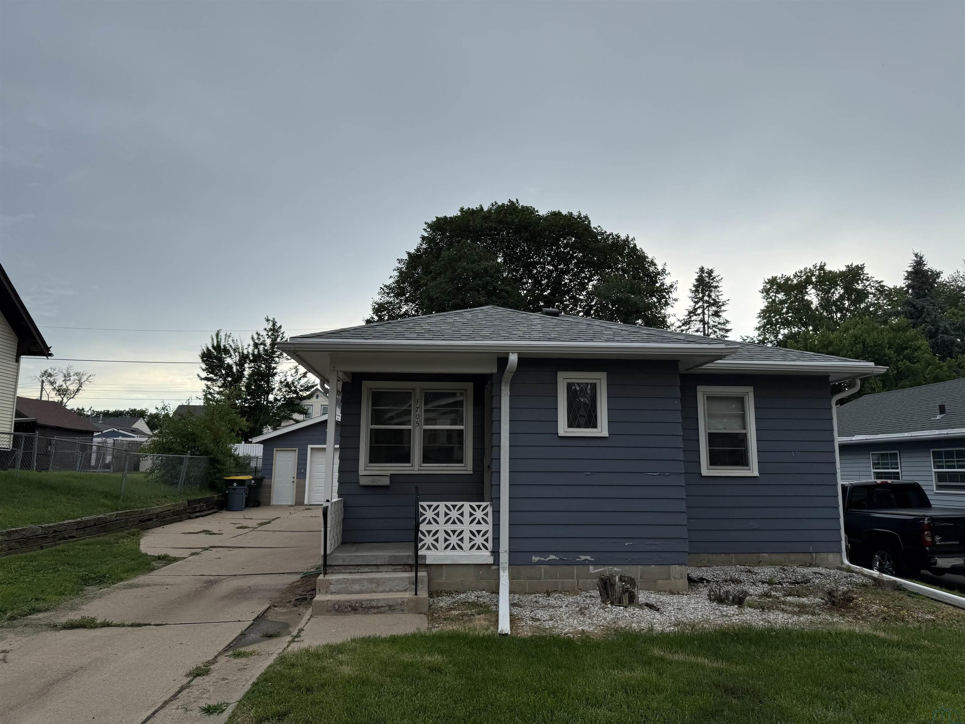 MLS #833357