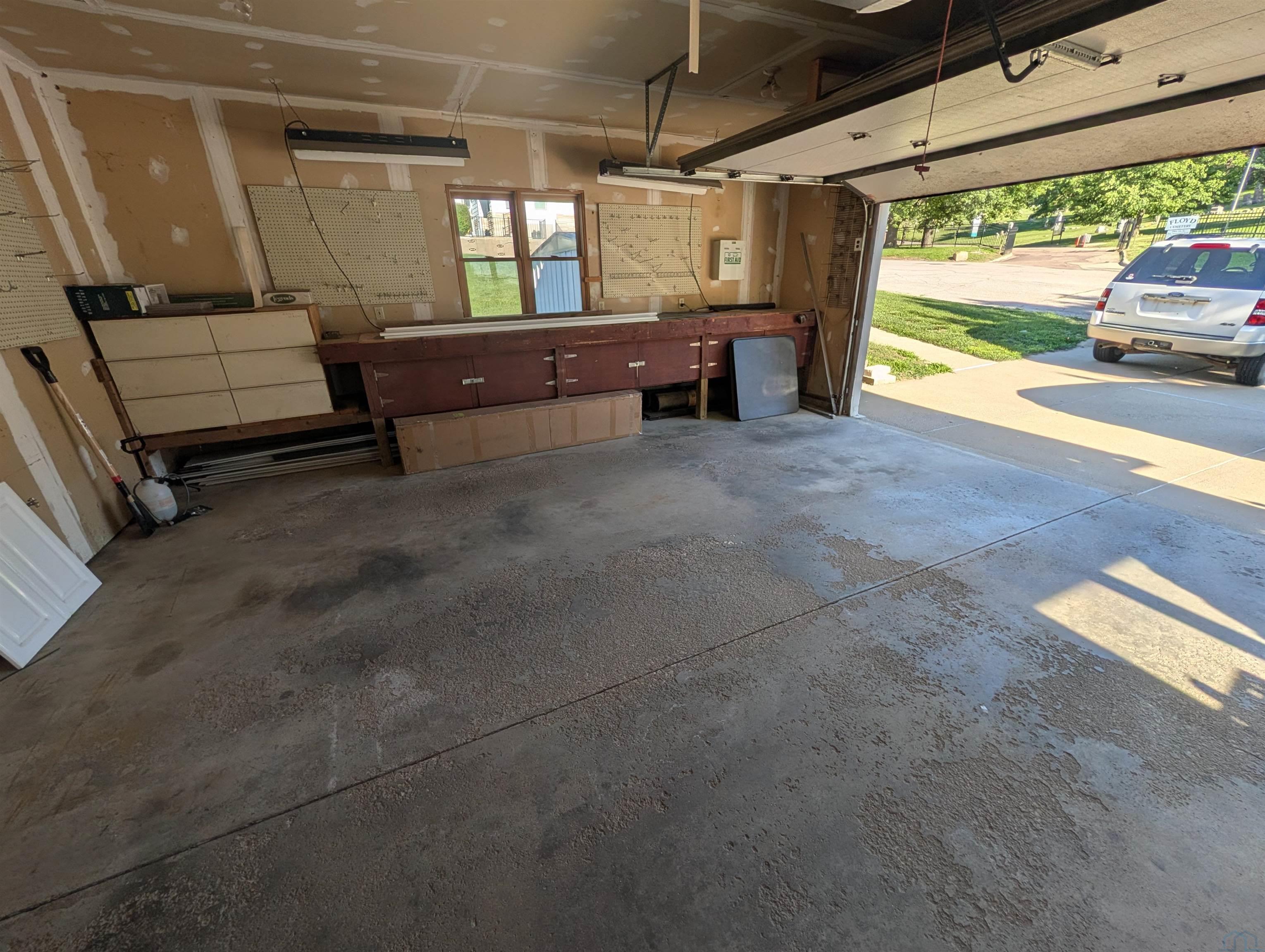 MLS #833372