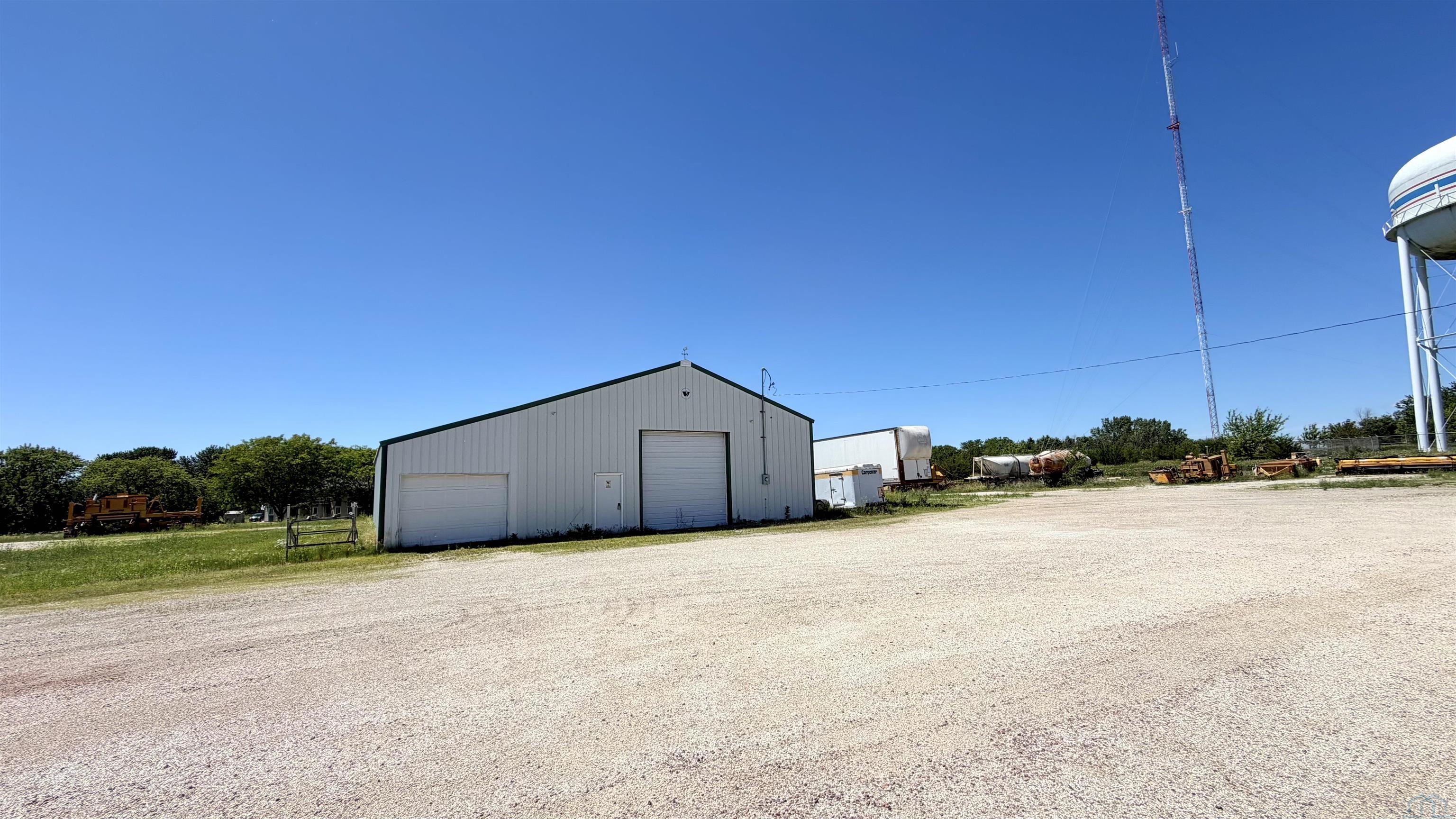 502 ROTHMOOR RD, Storm Lake, IA 50588 