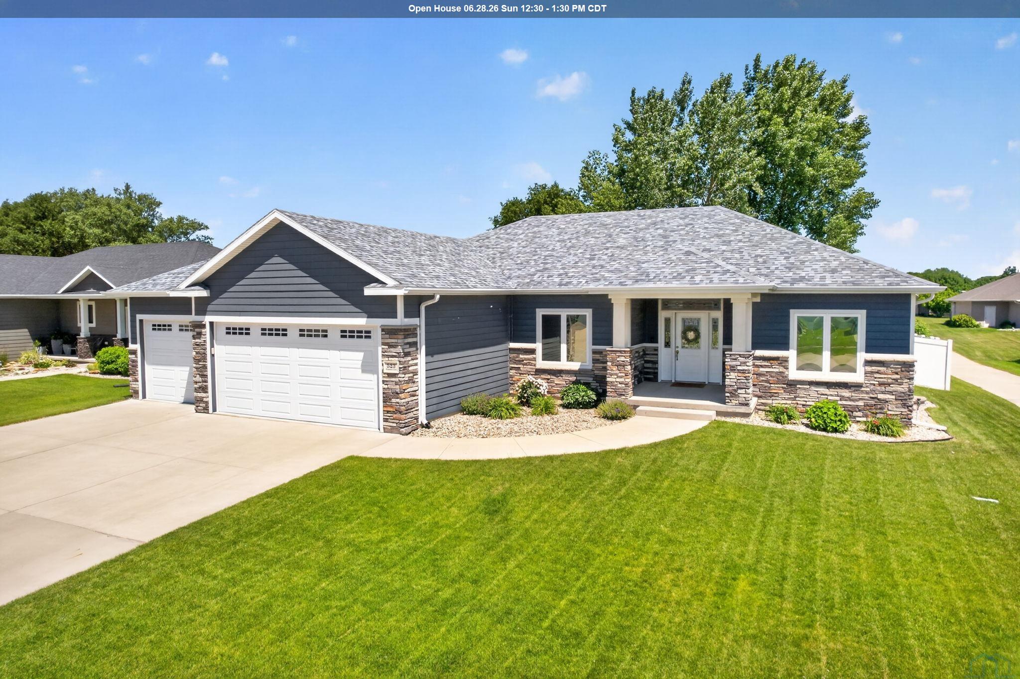 523 Kingston Circle, Sergeant Bluff, IA 51054 