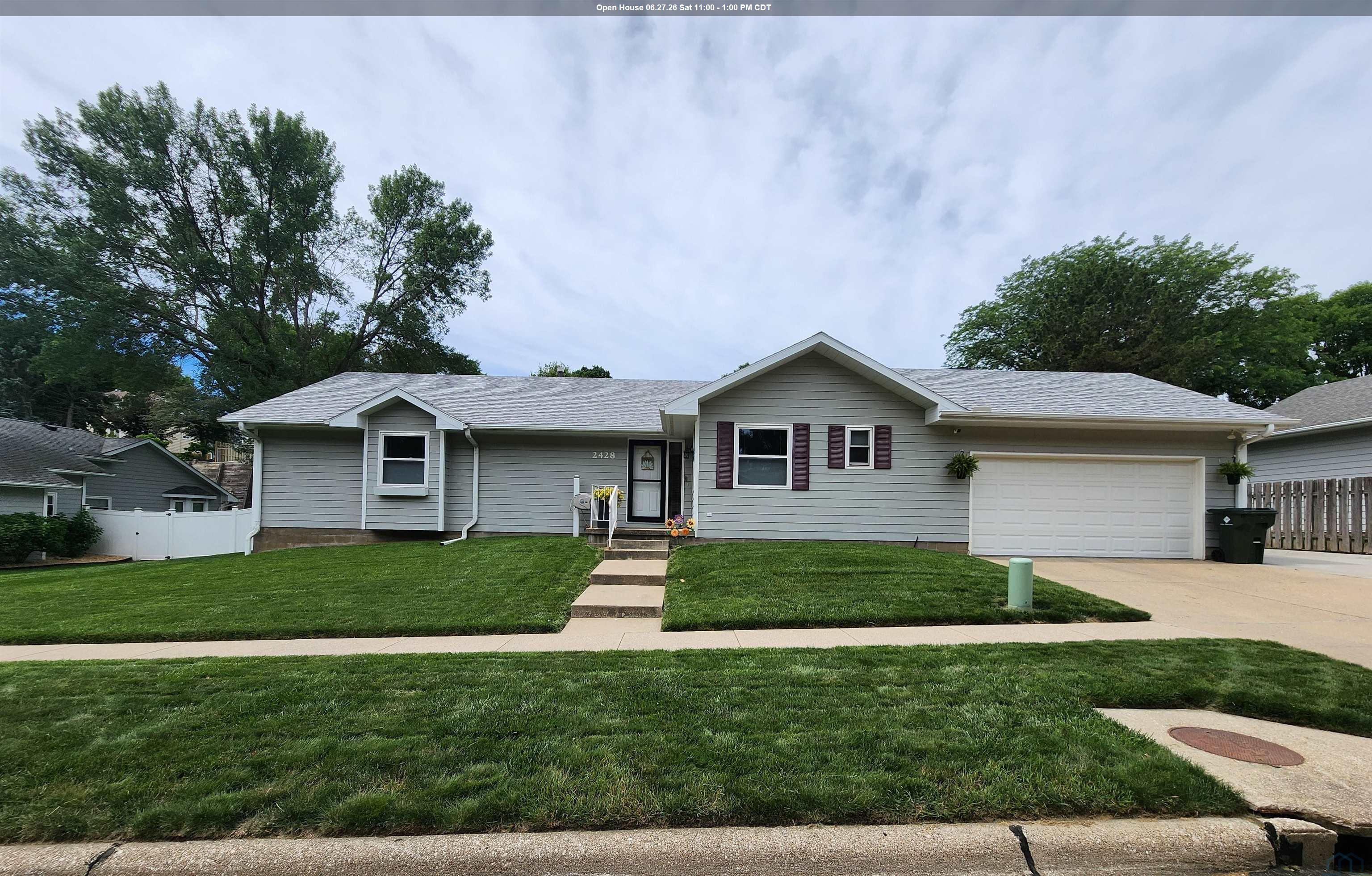 2428 Pueblo Drive, Sioux City, IA 51104 