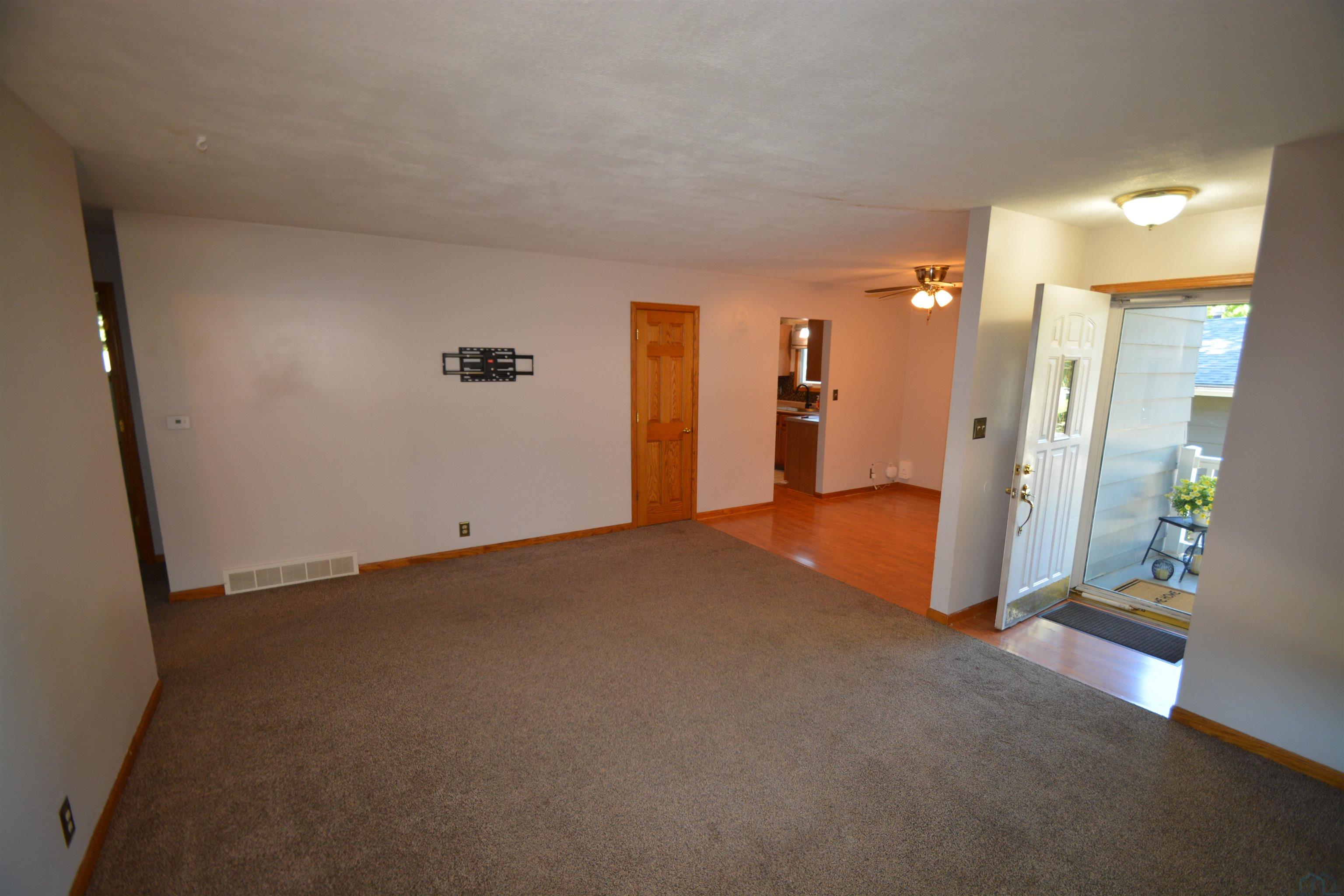 MLS #833416