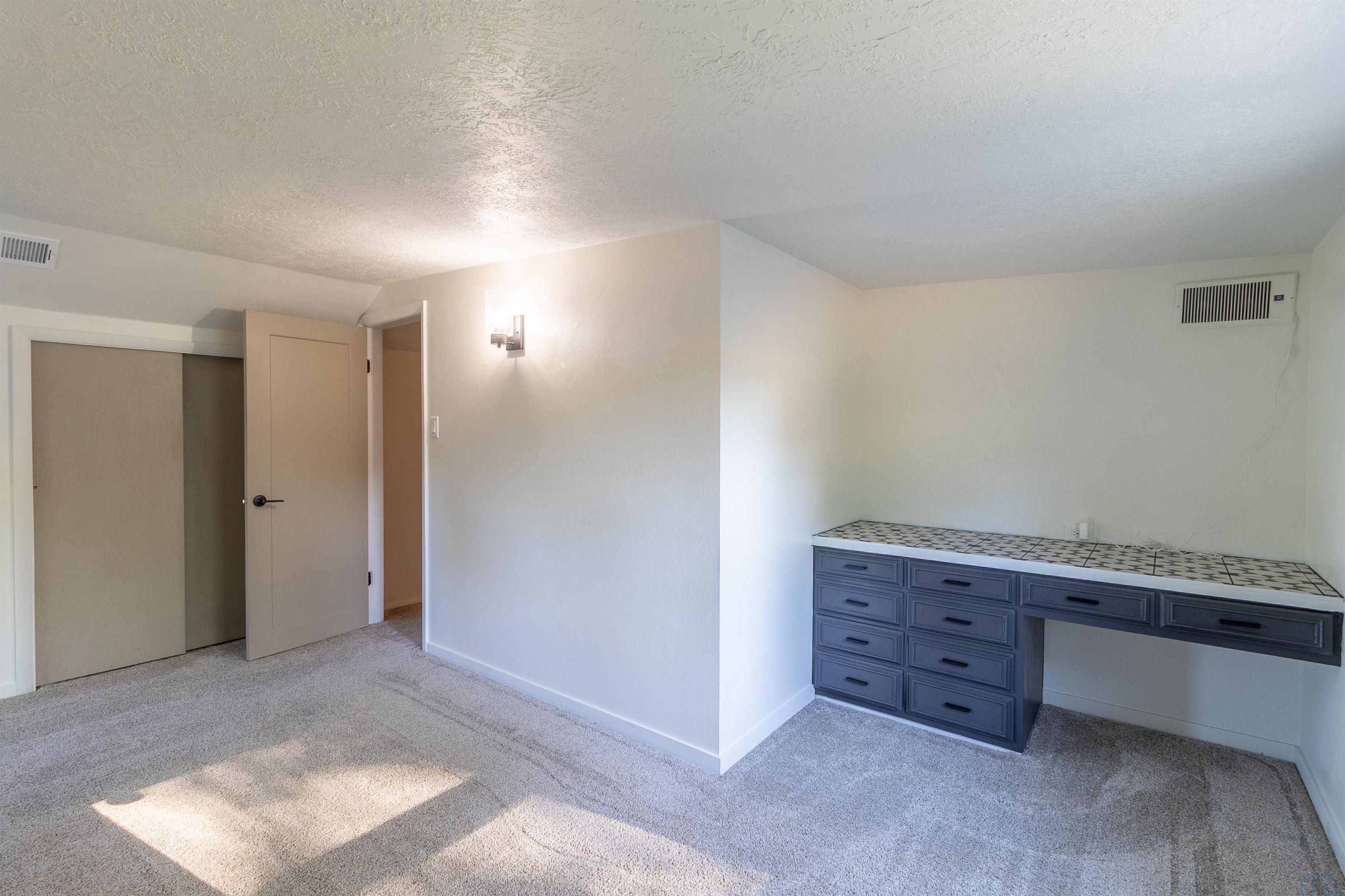 MLS #833434