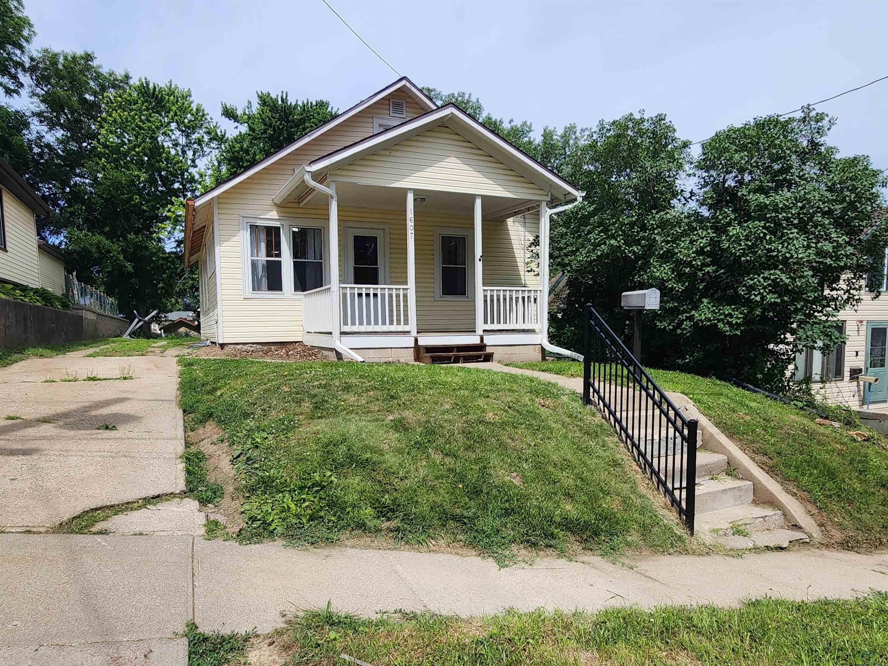 MLS #833435