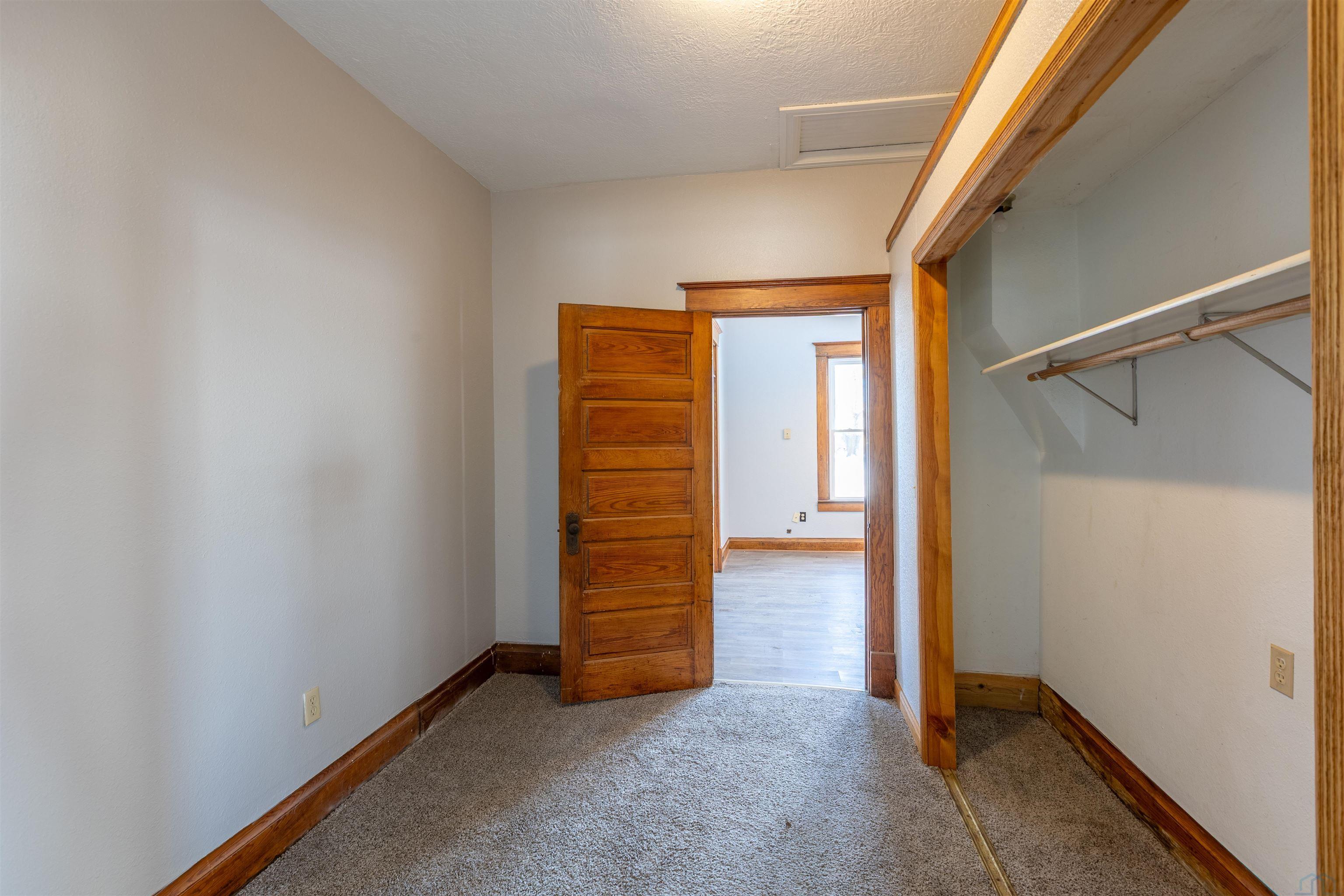 MLS #833447