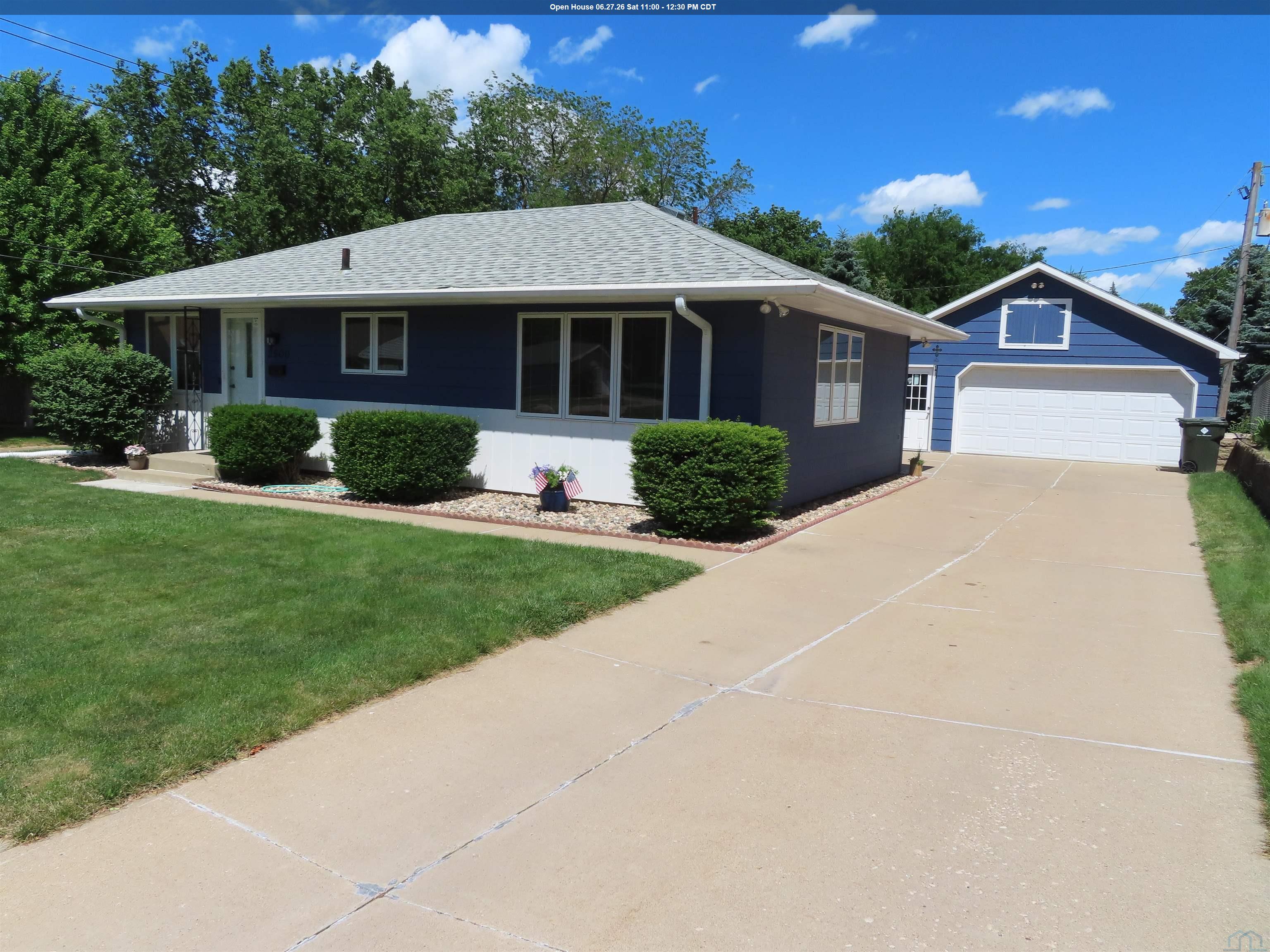 2500 Olive S, Sioux City, IA 51106 