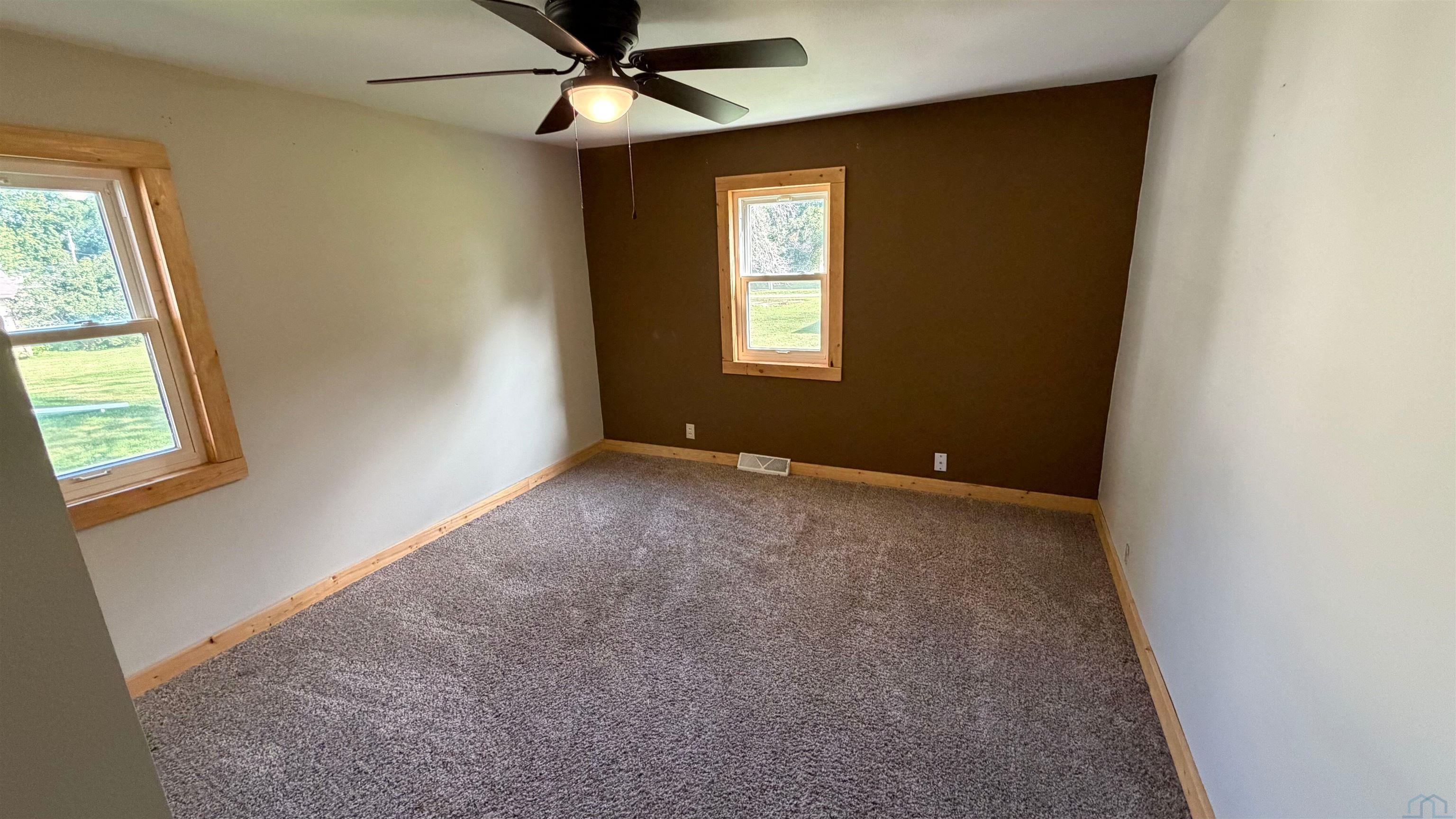 MLS #833456