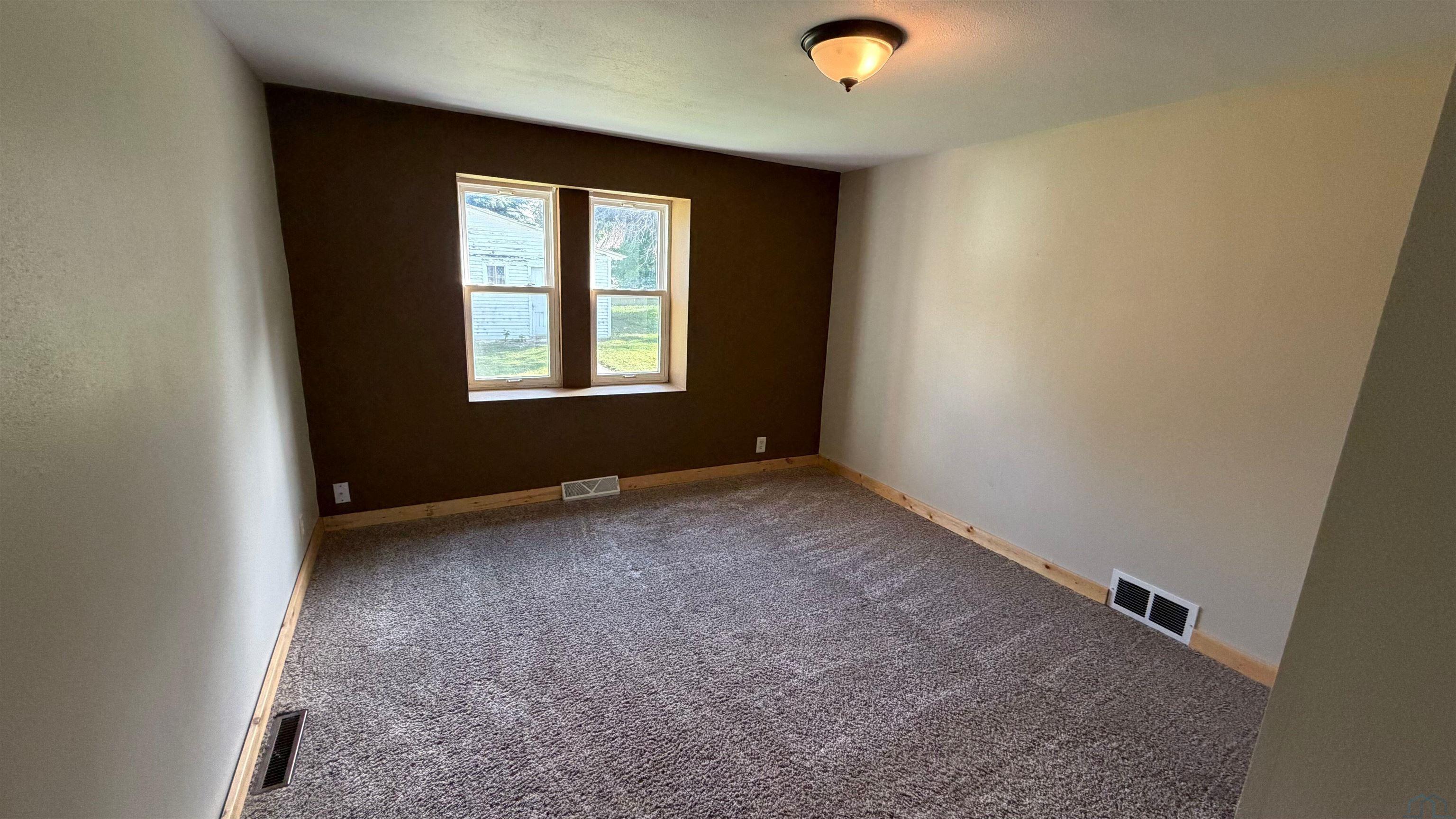 MLS #833456
