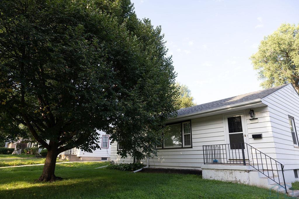 3416 Pierce, Sioux City, IA 51104 