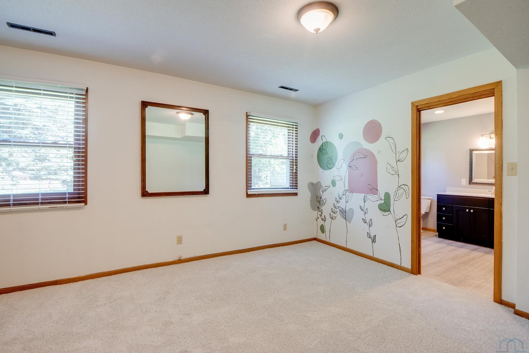 MLS #833470