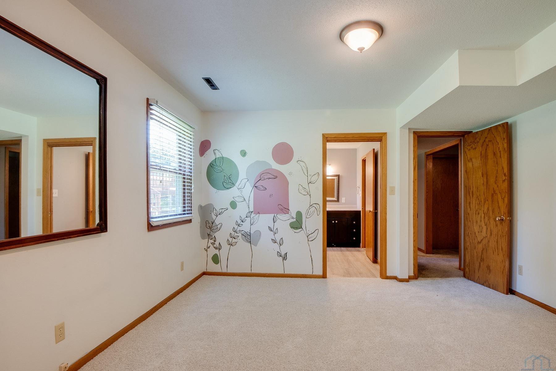 MLS #833470