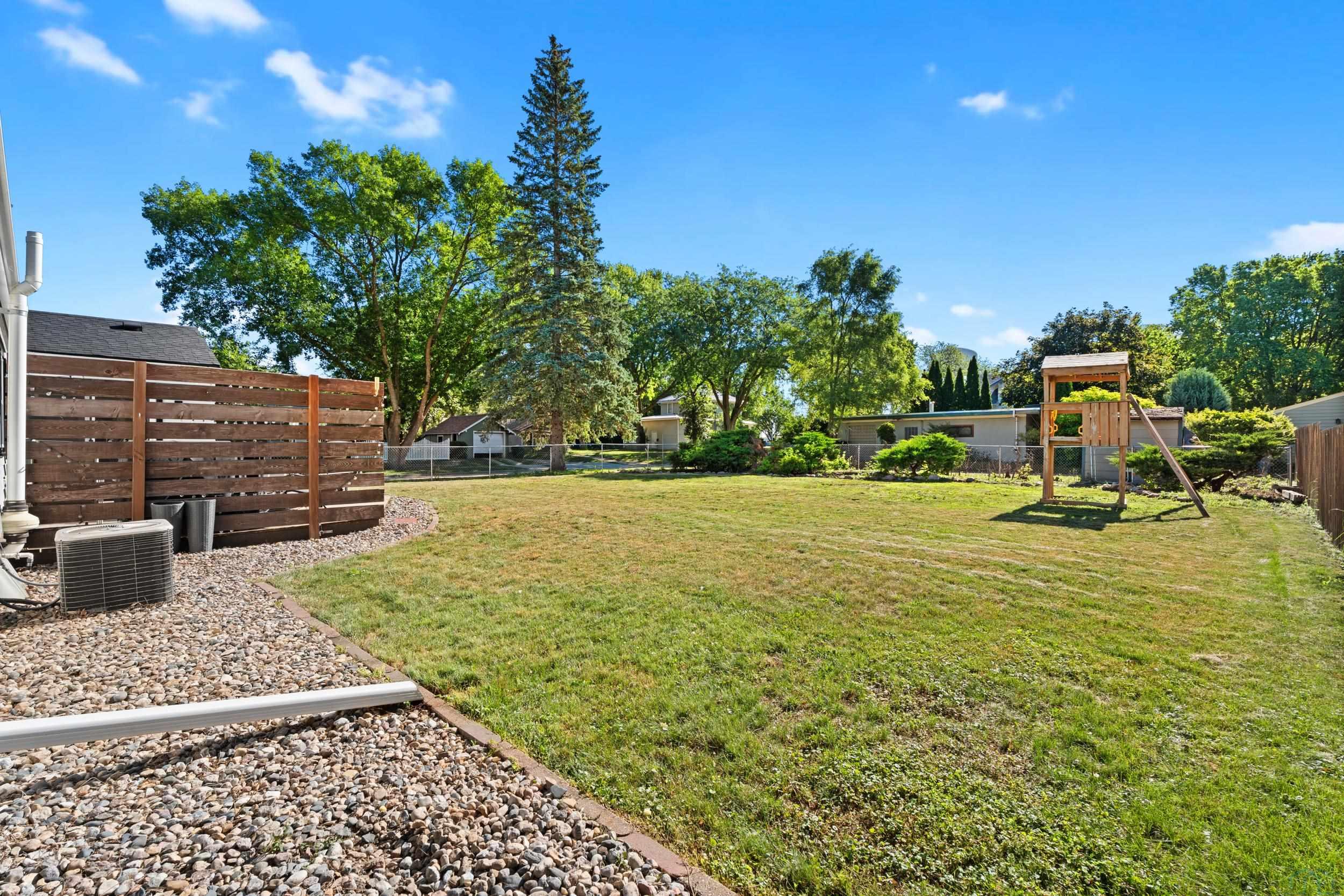 MLS #833475