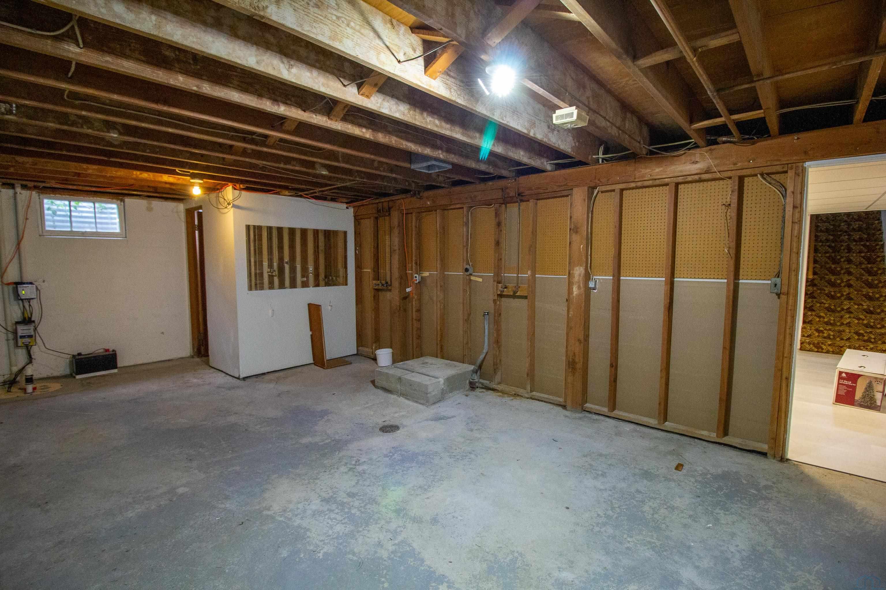 MLS #833481