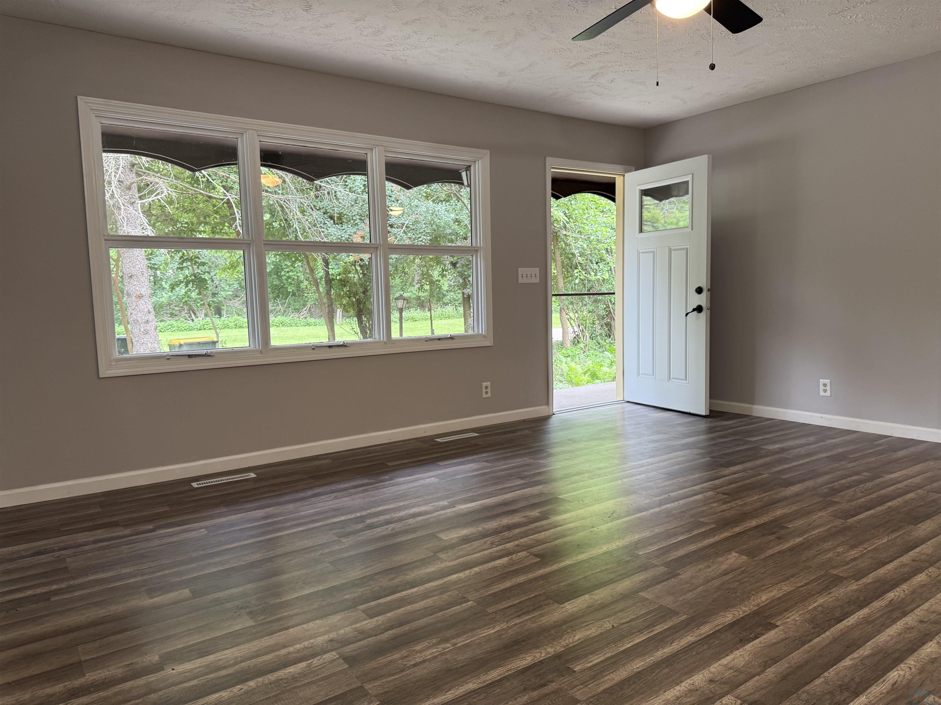 MLS #833483