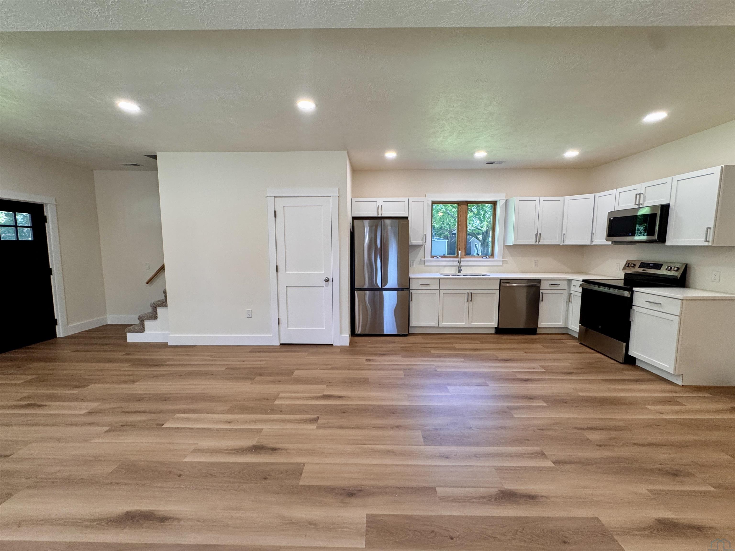 MLS #833503