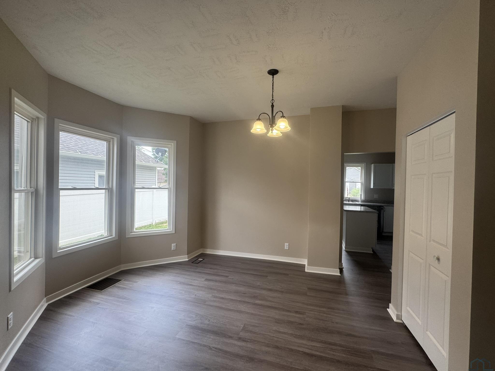 MLS #833513