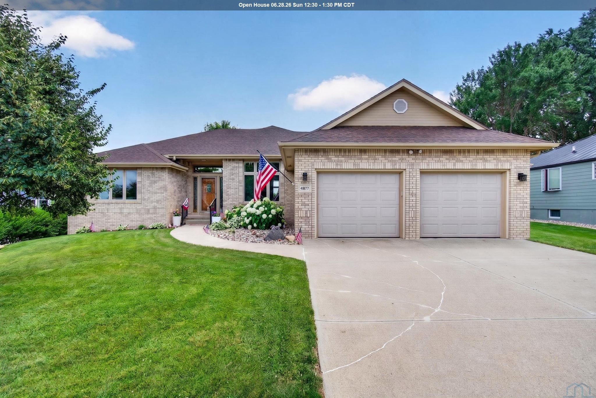 4877 BRADFORD LN, Sioux City, IA 51106 