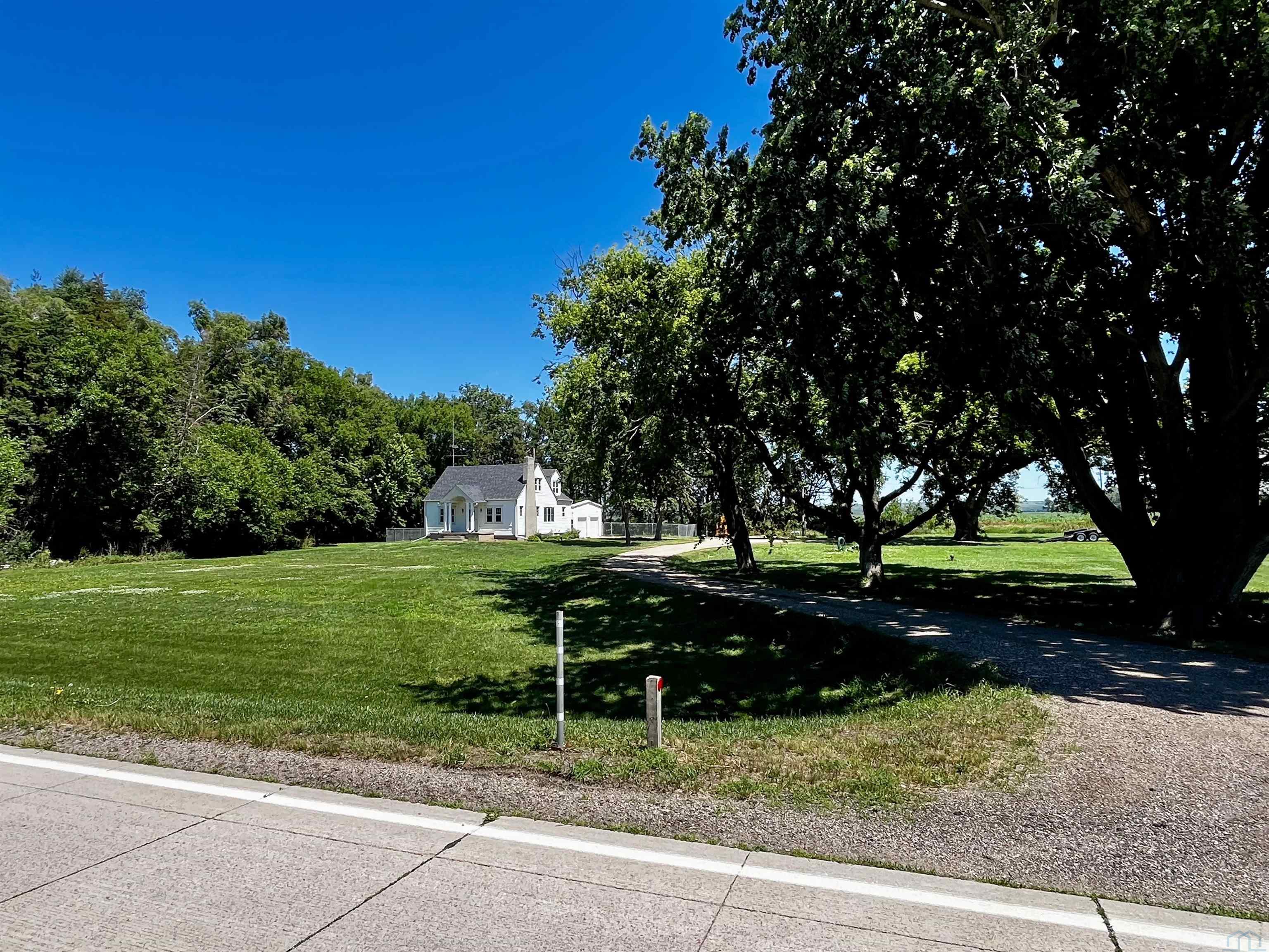 47826 County Road 1B, Elk Point, SD 57025 