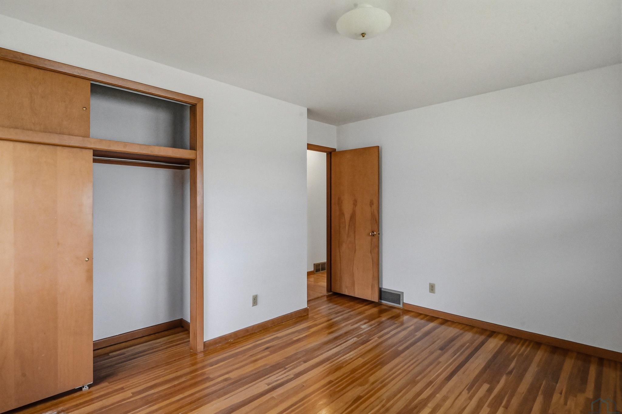 MLS #833538