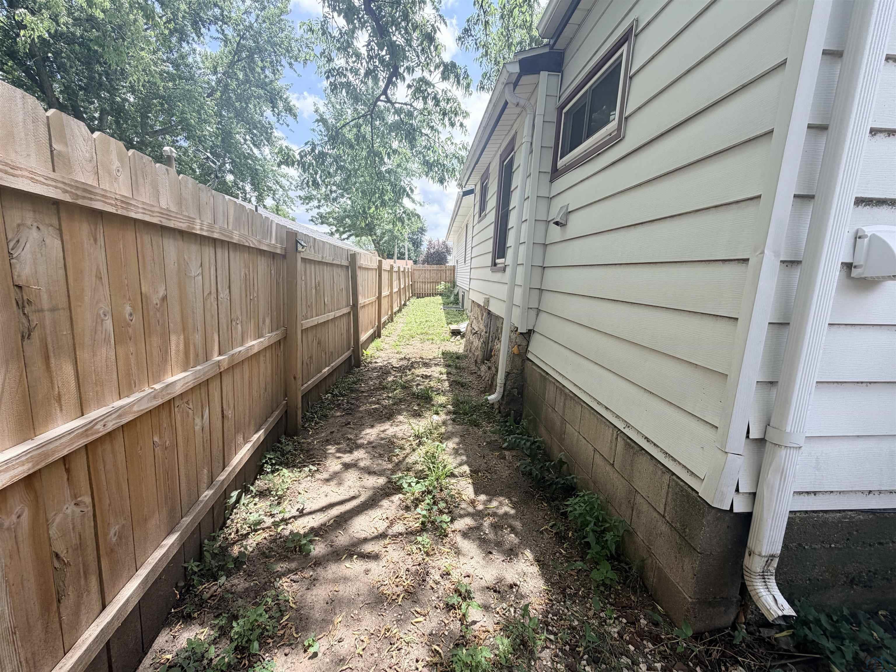 MLS #833541