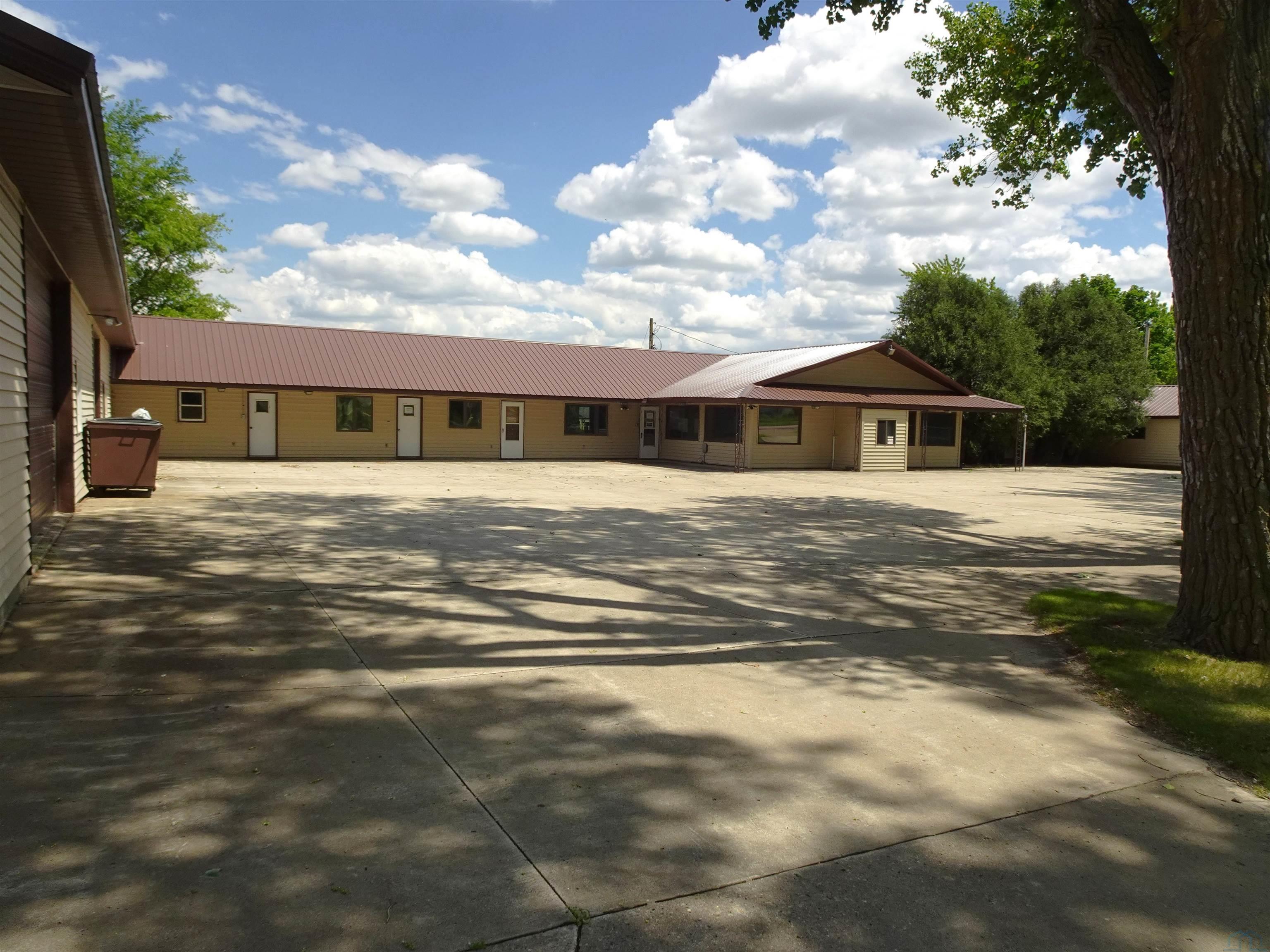 2320 Blvd NW, Ashton, IA 51232 
