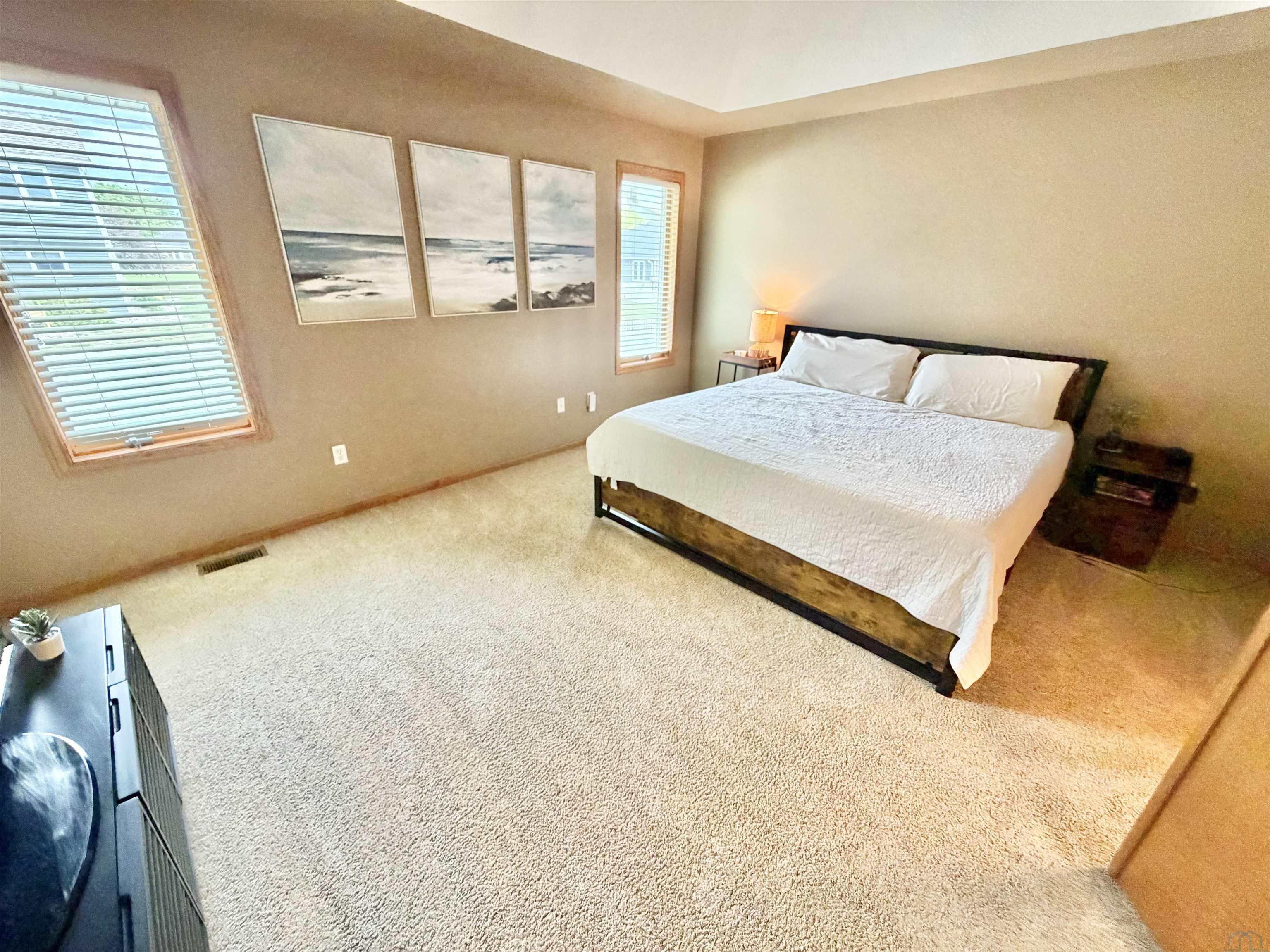 MLS #833550