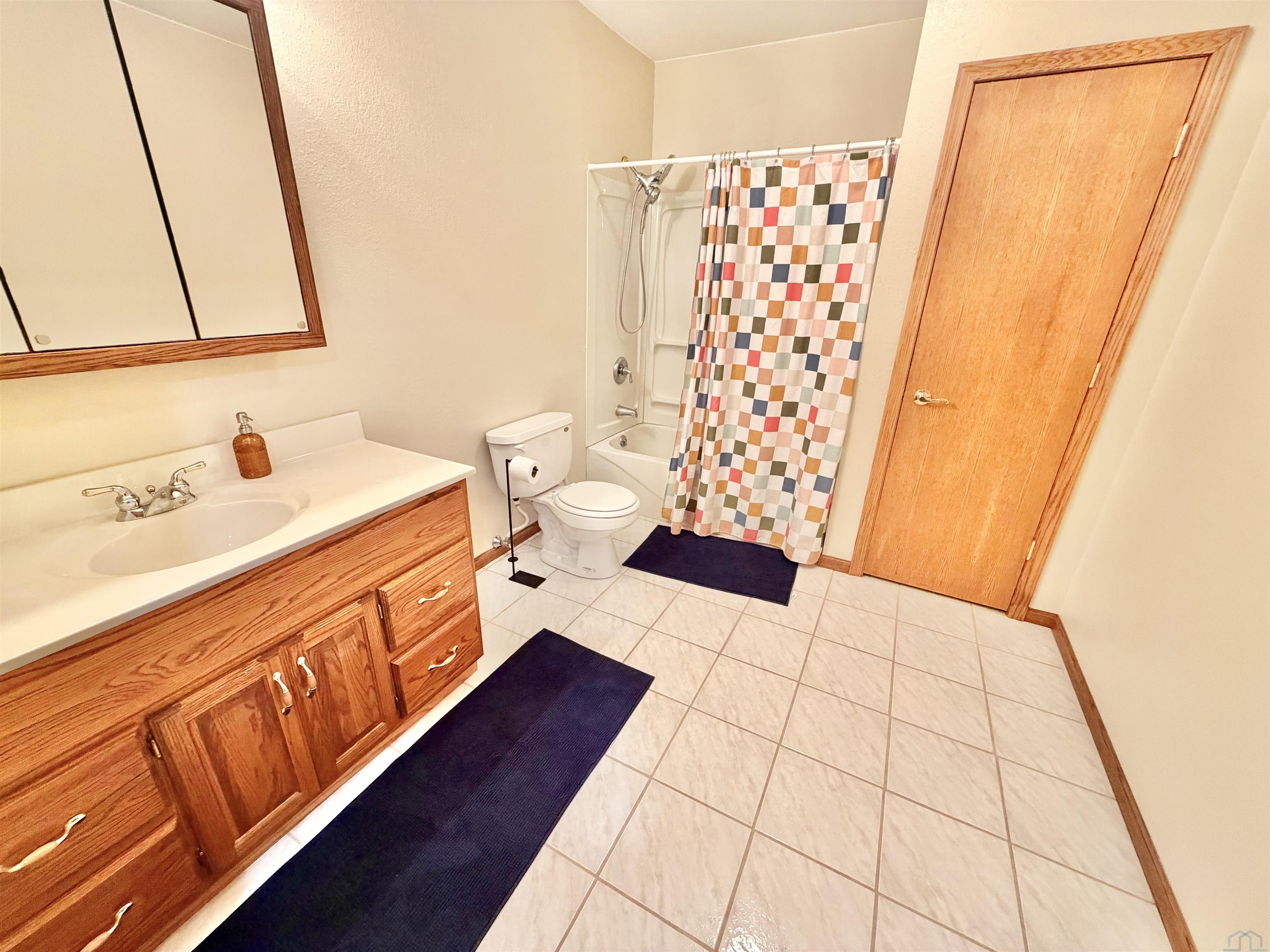 MLS #833550
