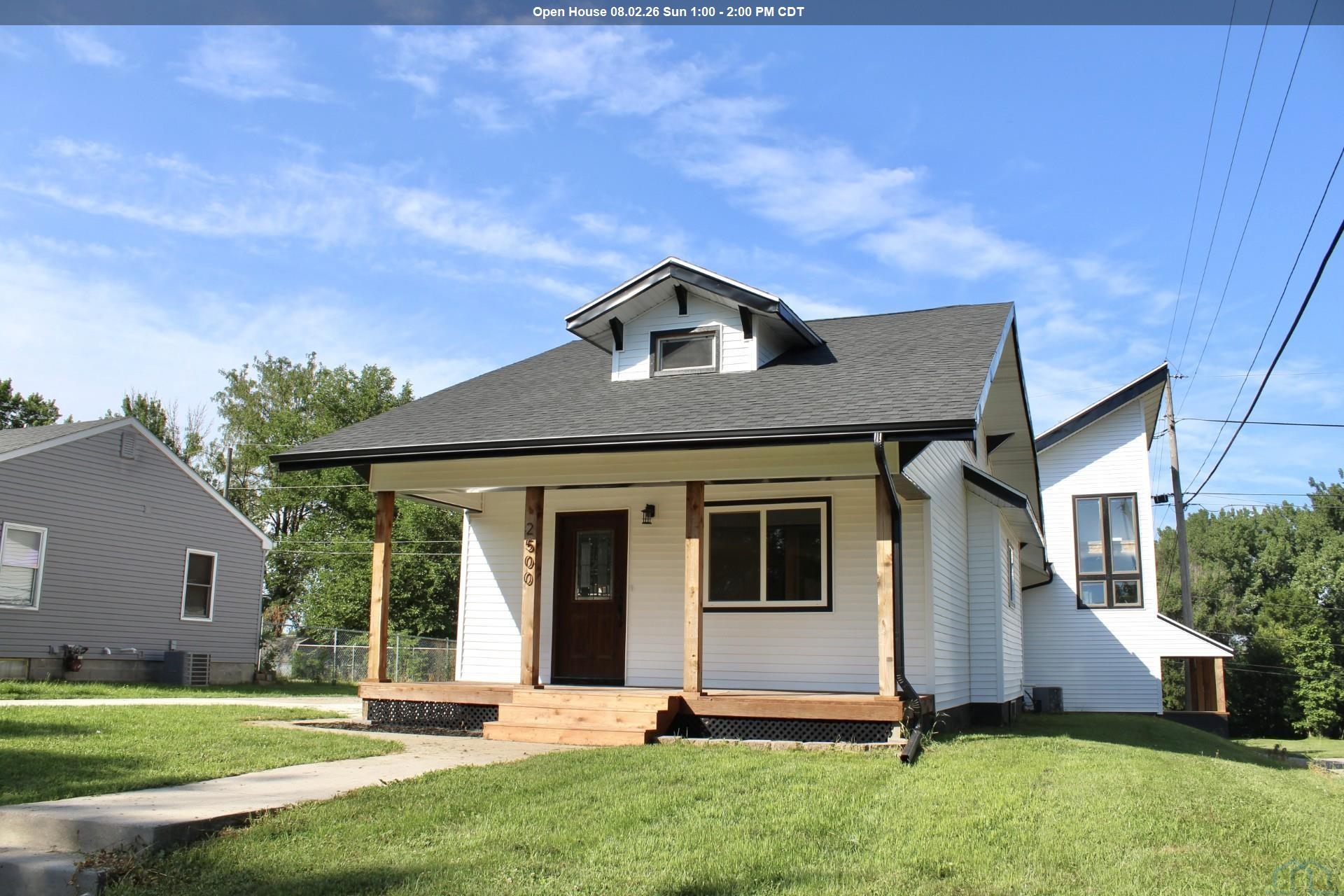 2500 SHIELDS AVE, Sioux City, IA 51106 