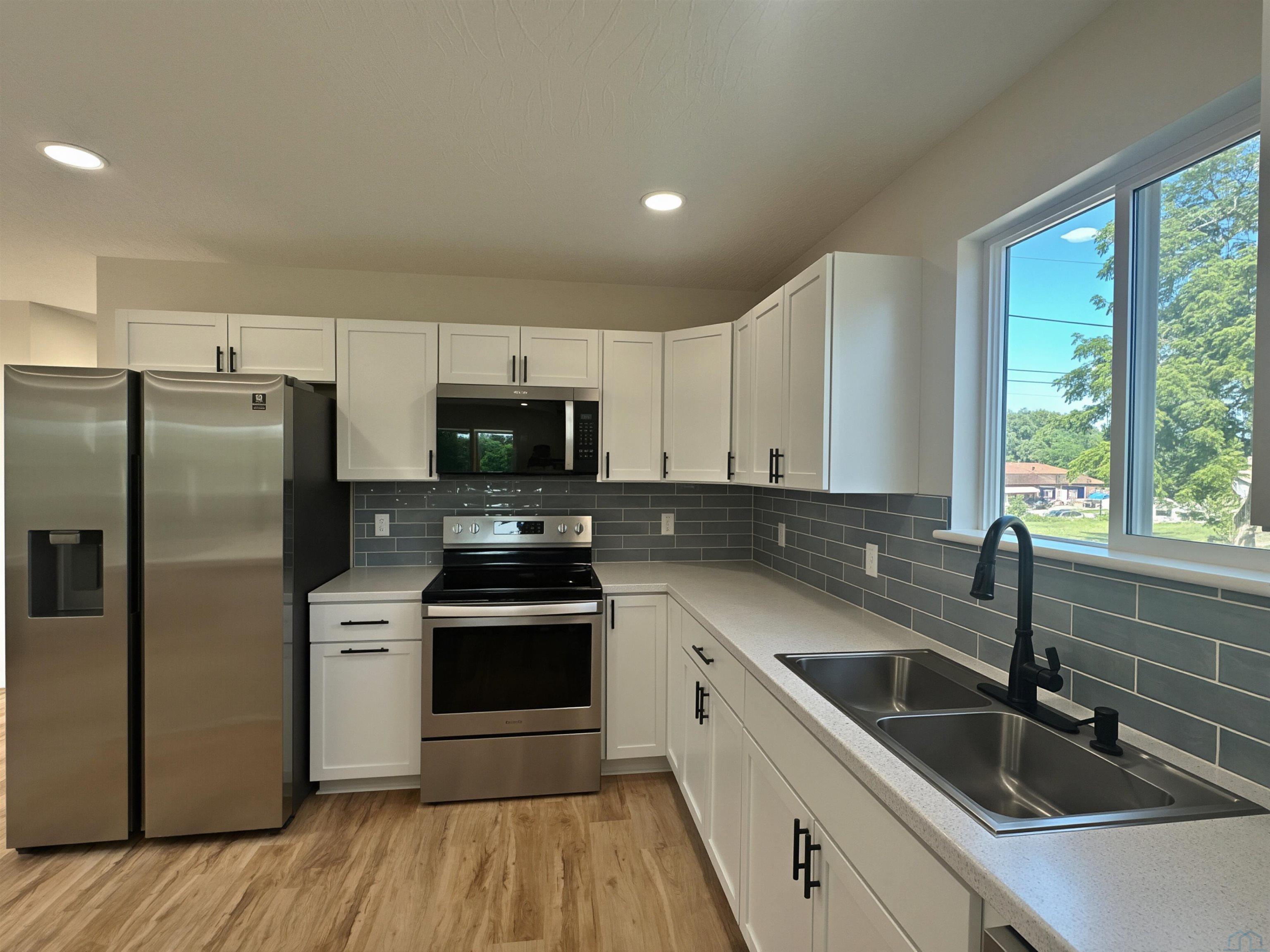 MLS #833552