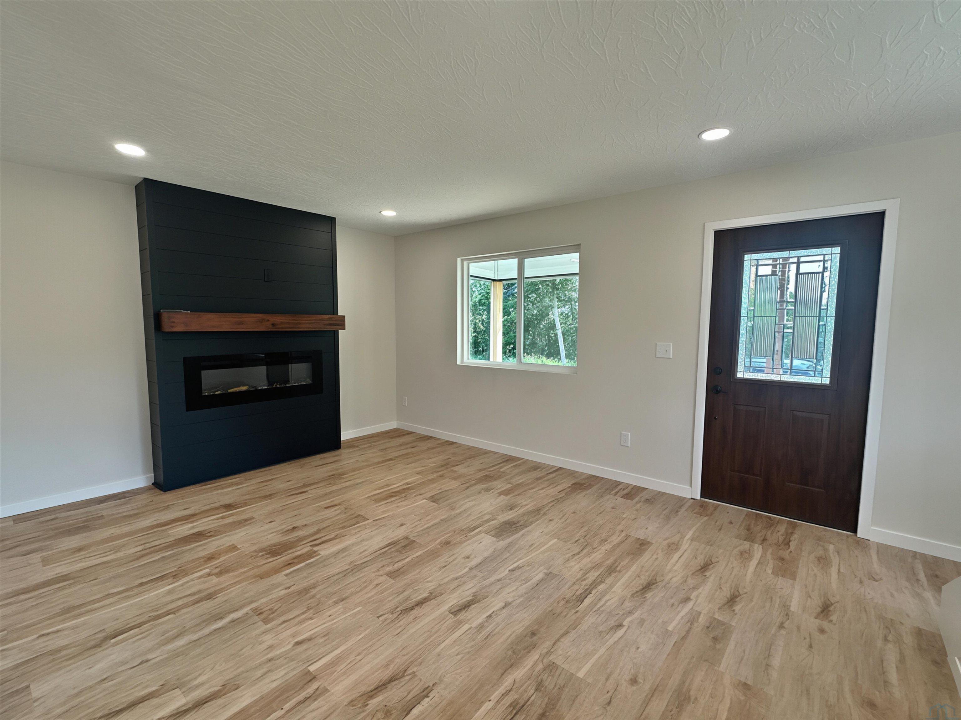 MLS #833552
