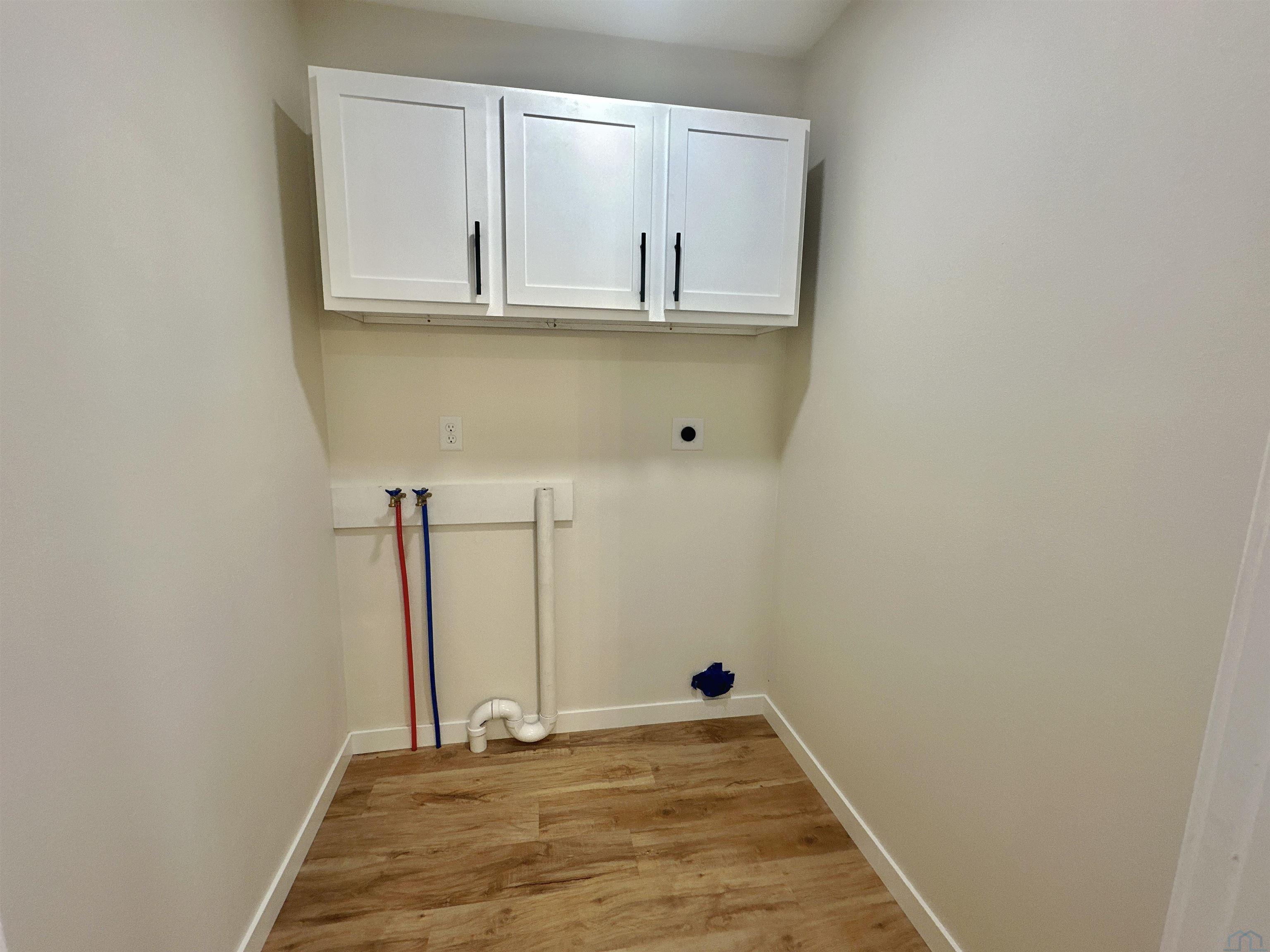 MLS #833552