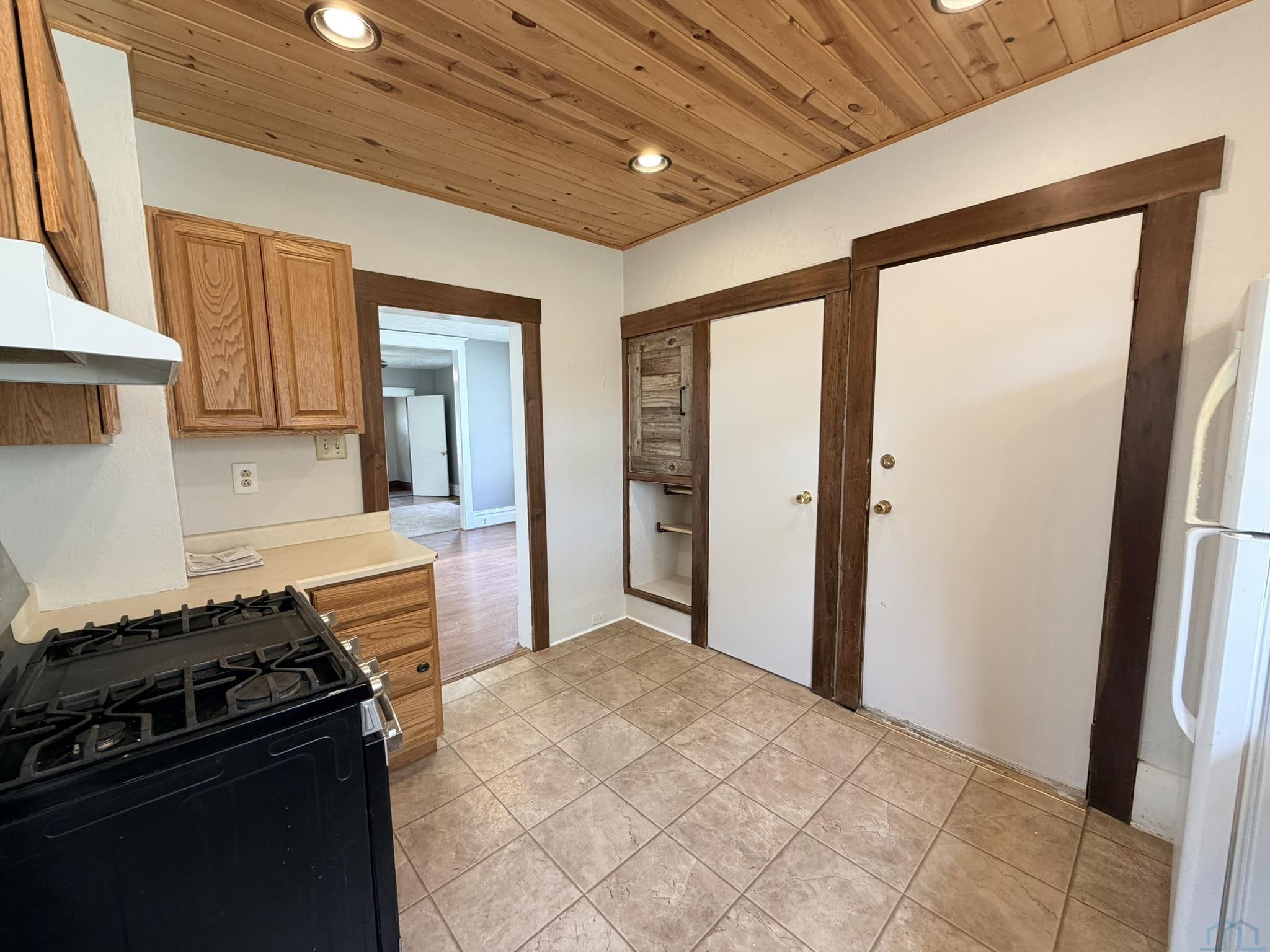 MLS #833554