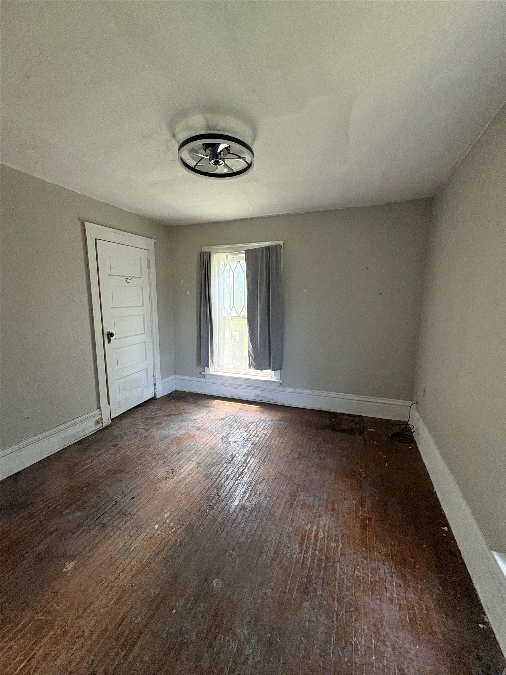 MLS #833556