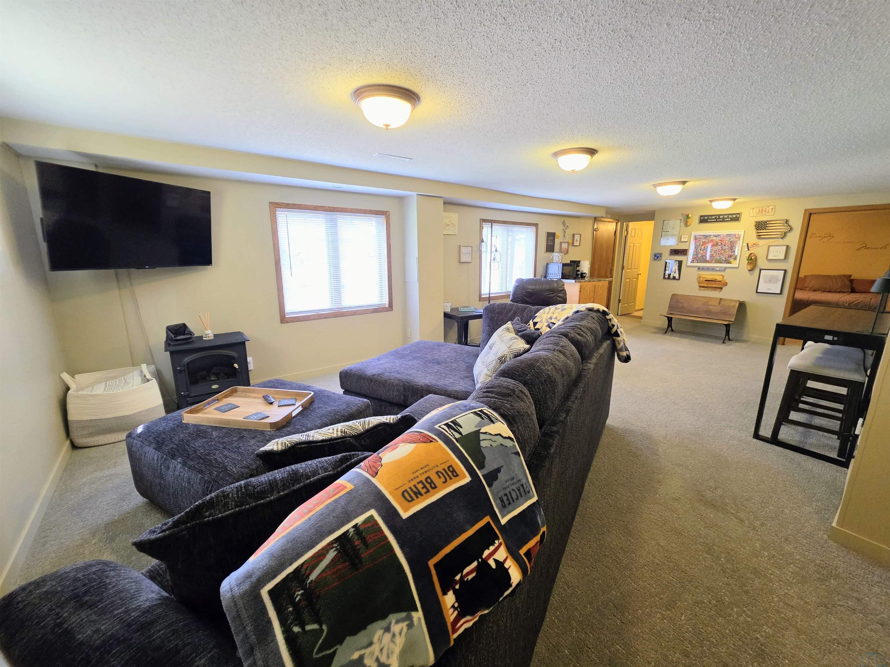 MLS #833560