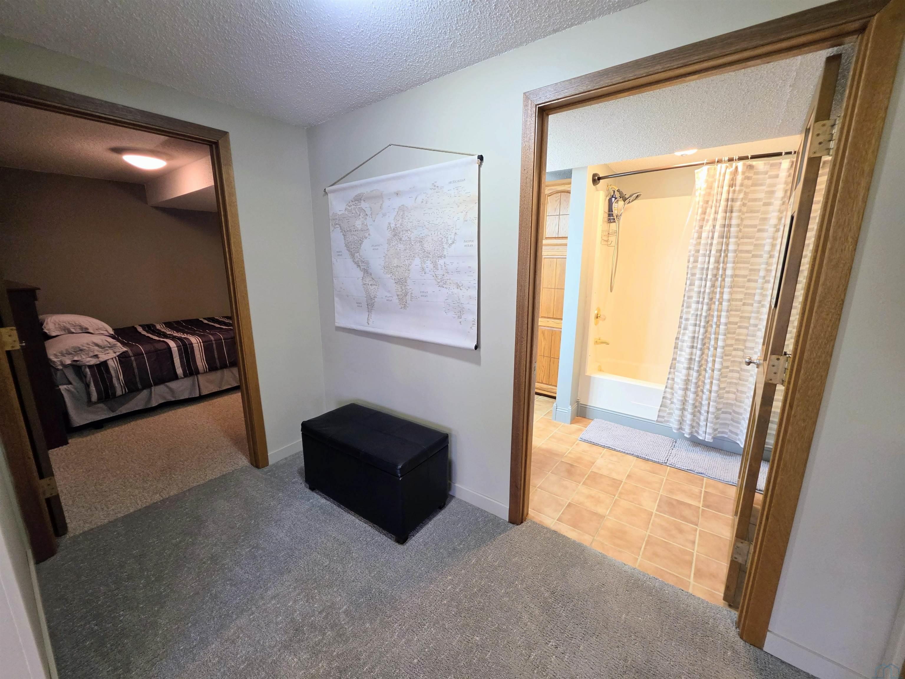 MLS #833560