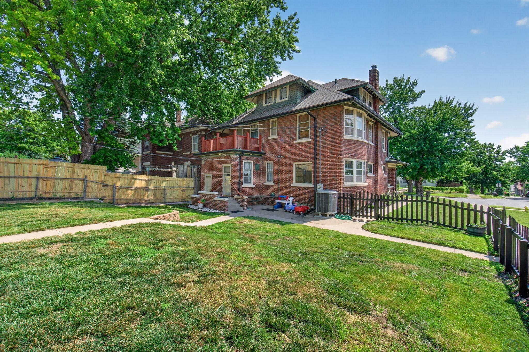 MLS #833561