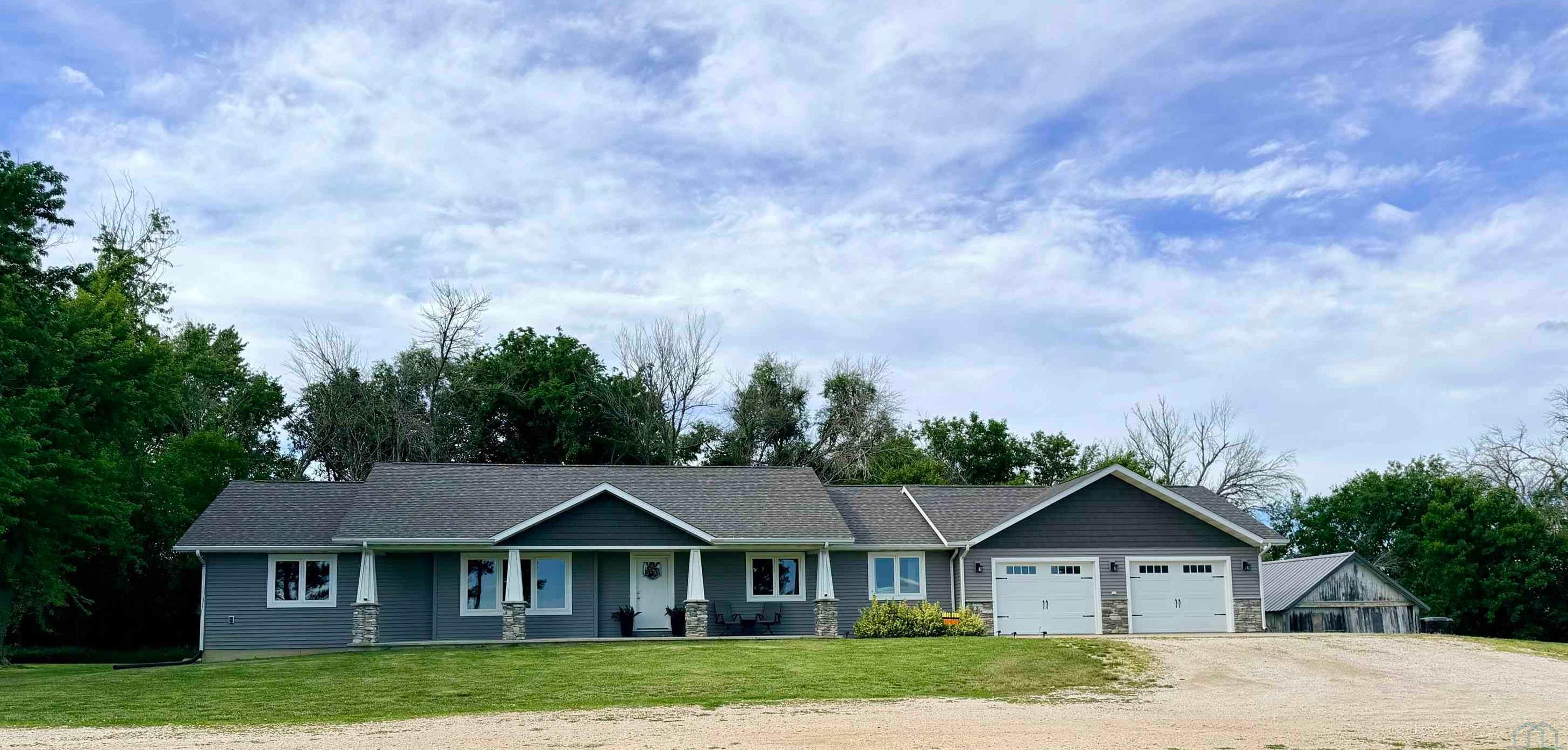 MLS #833562