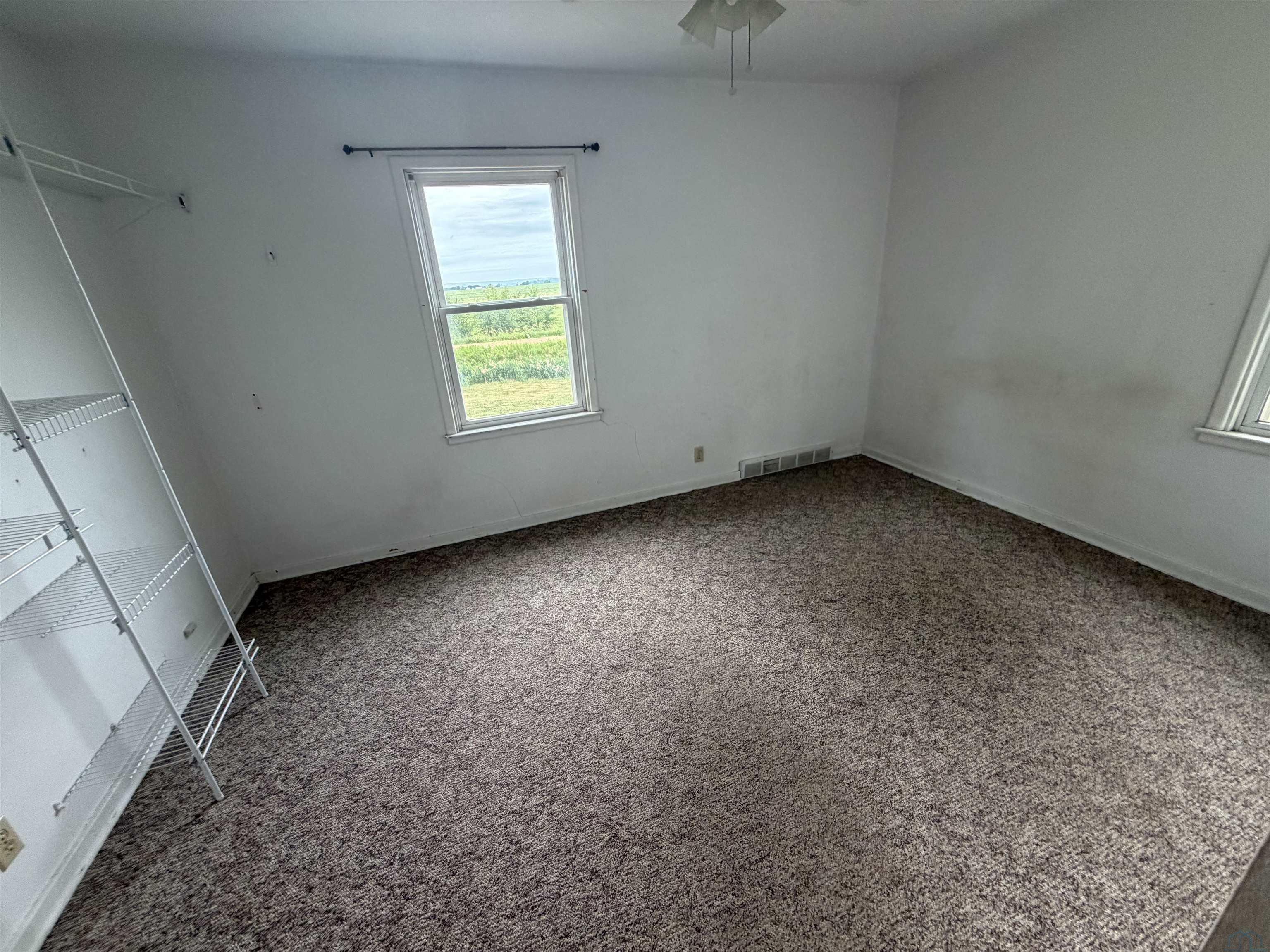 MLS #833563